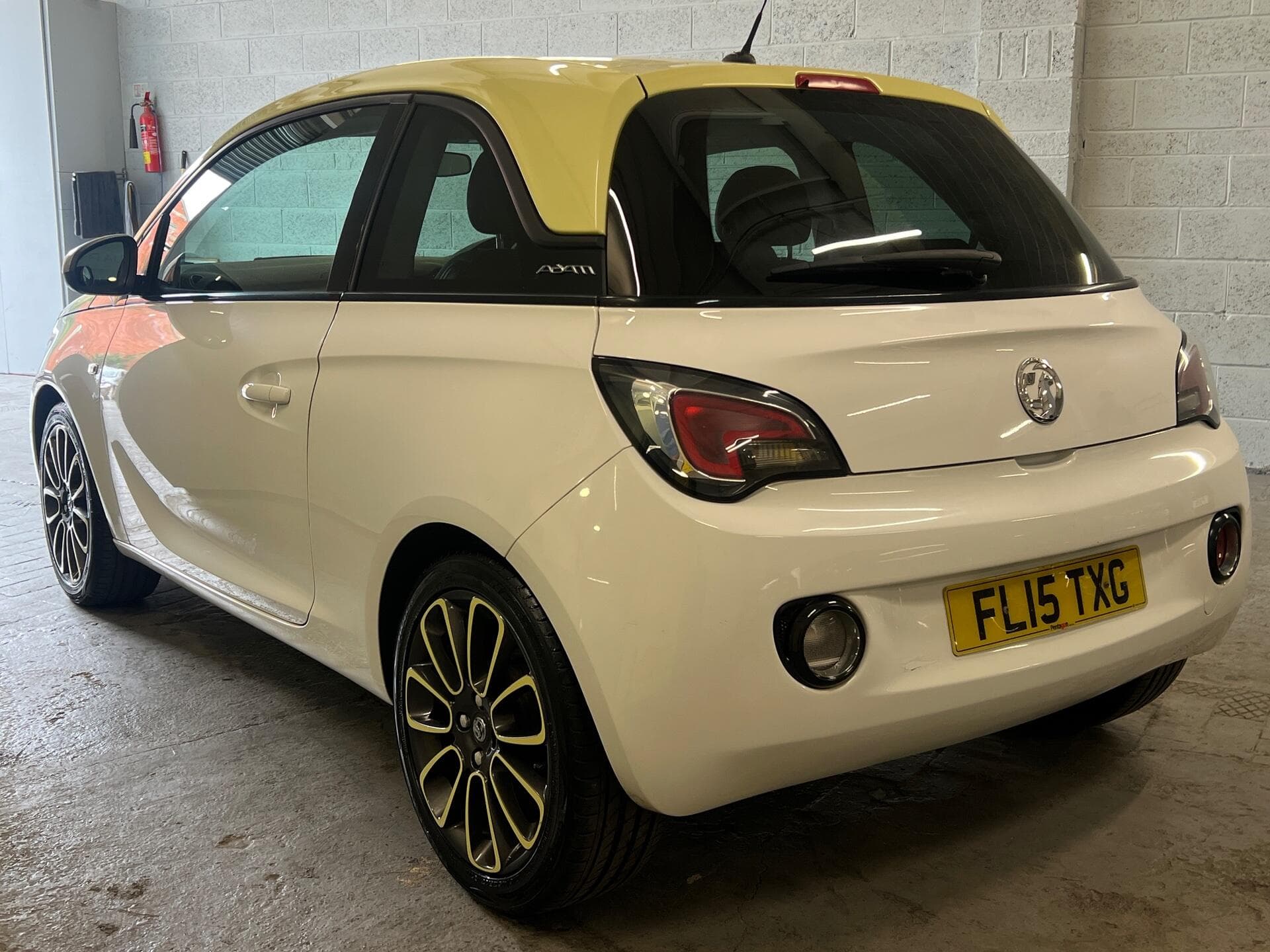 2015 Vauxhall ADAM - Image 11