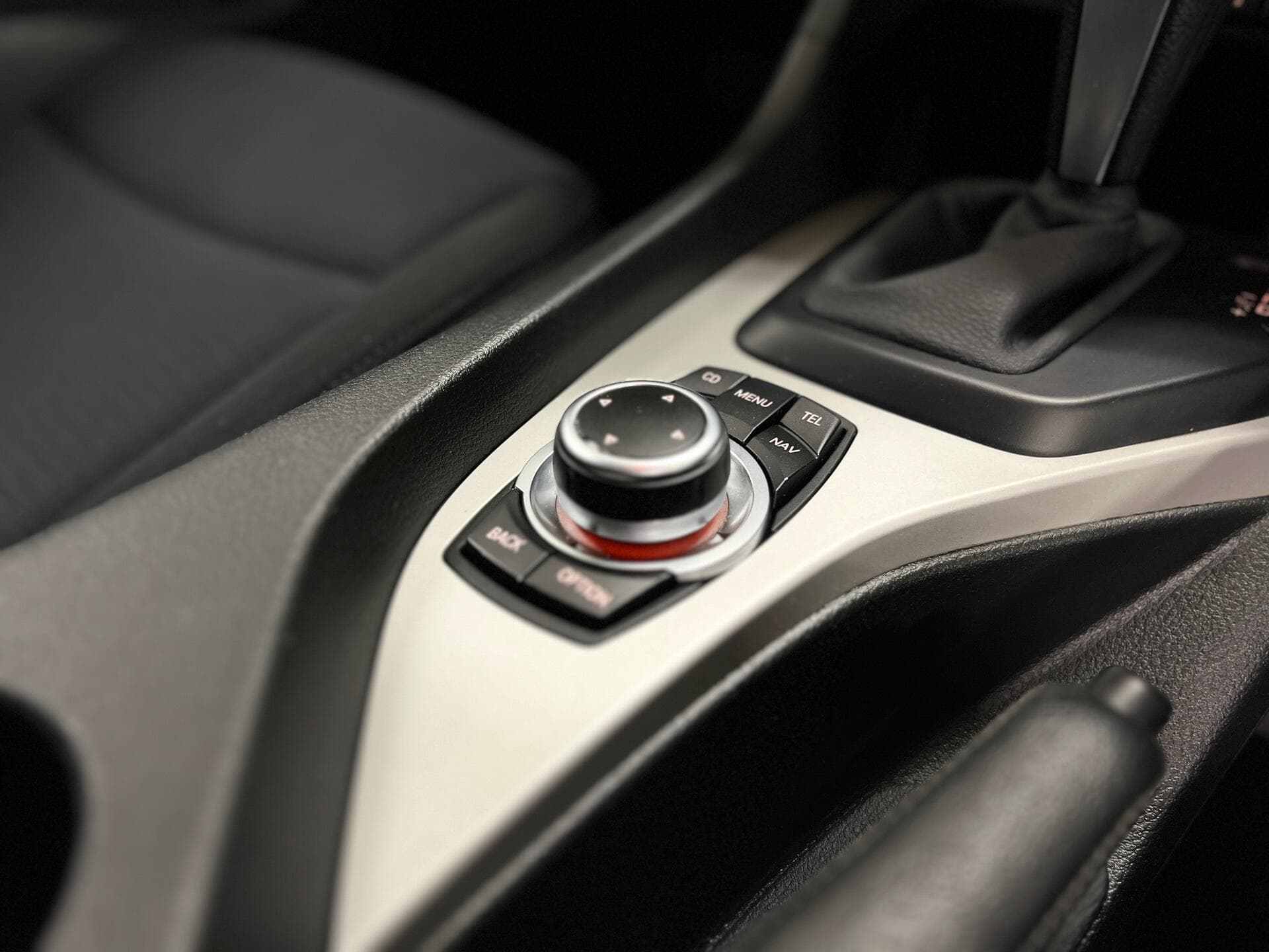 2011 BMW X1 - Image 40