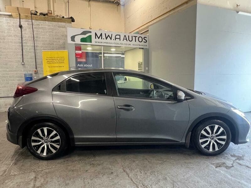 2015 Honda Civic - Image 9