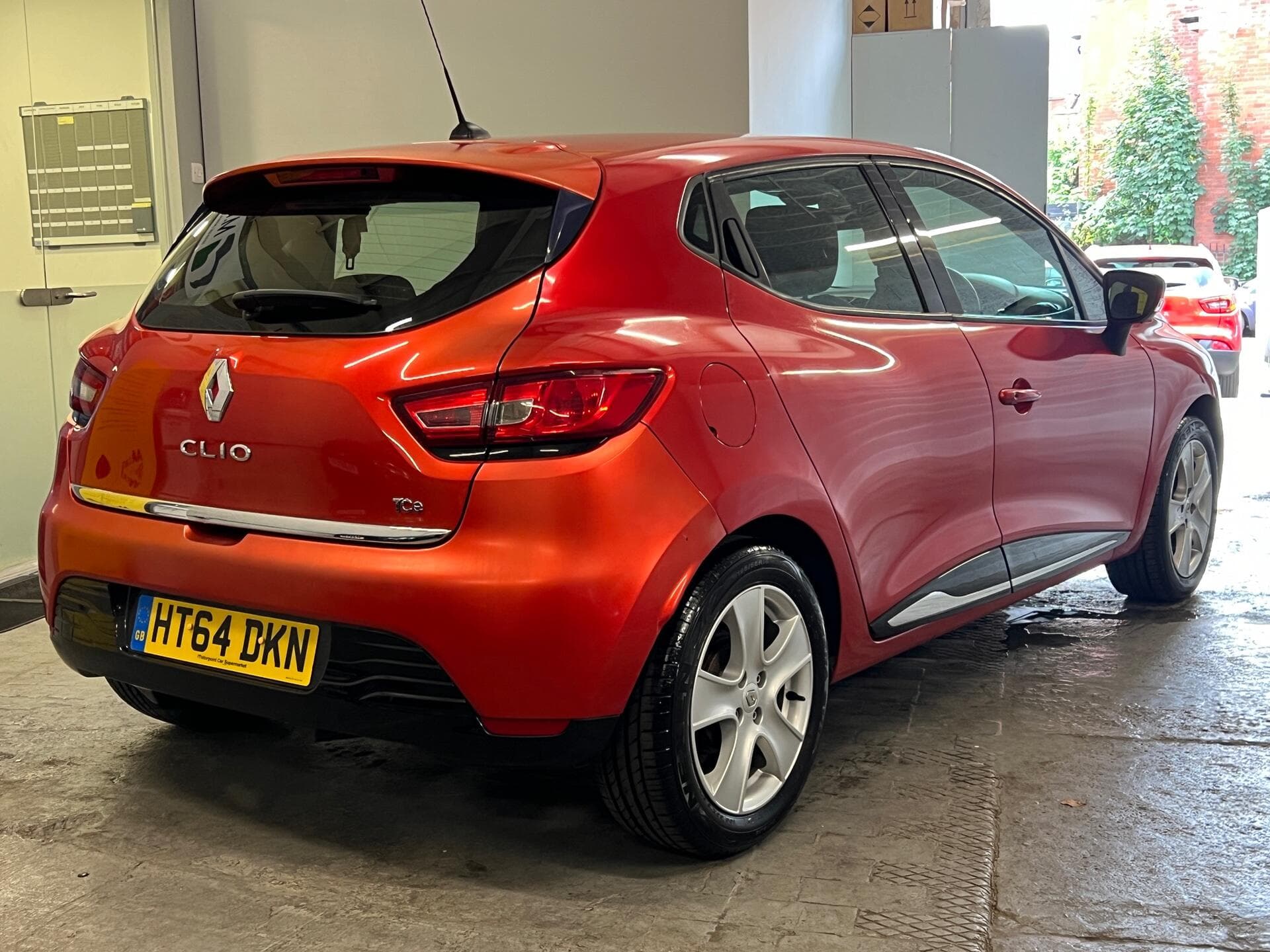 2015 Renault Clio - Image 8