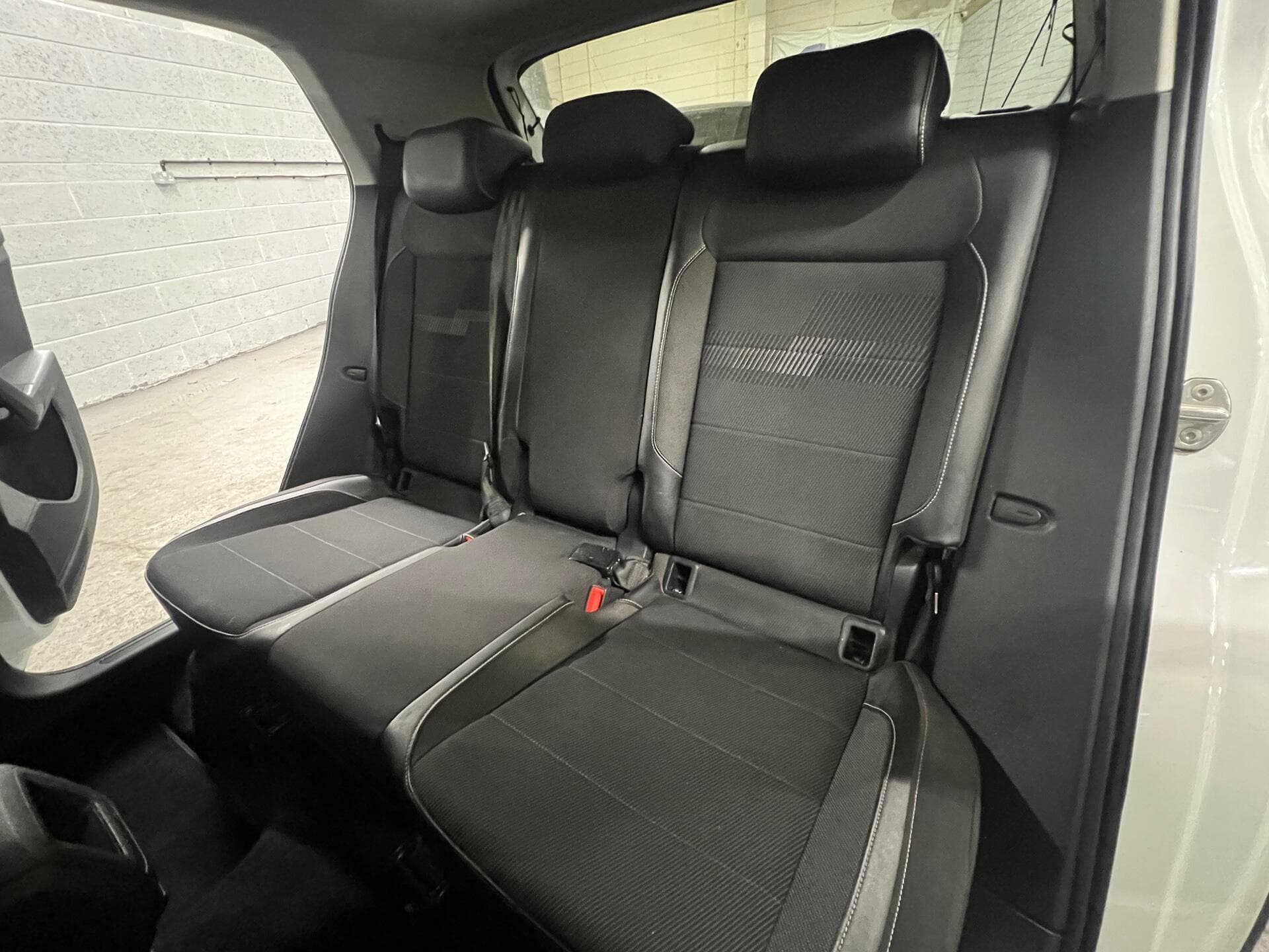 2022 Volkswagen T-Cross - Image 49