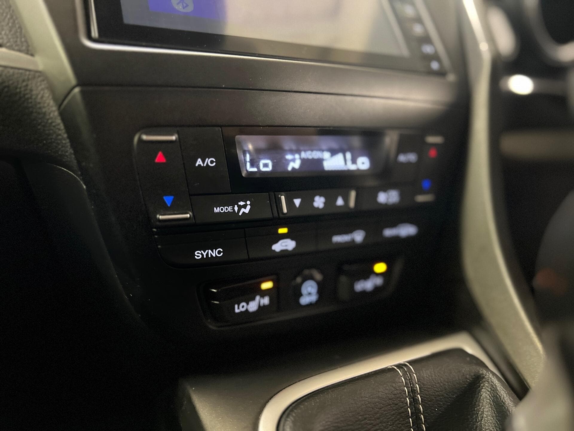 2015 Honda Civic - Image 45
