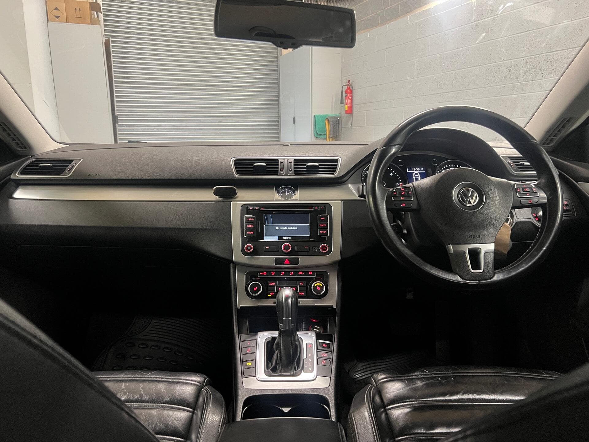 2012 Volkswagen CC - Image 39