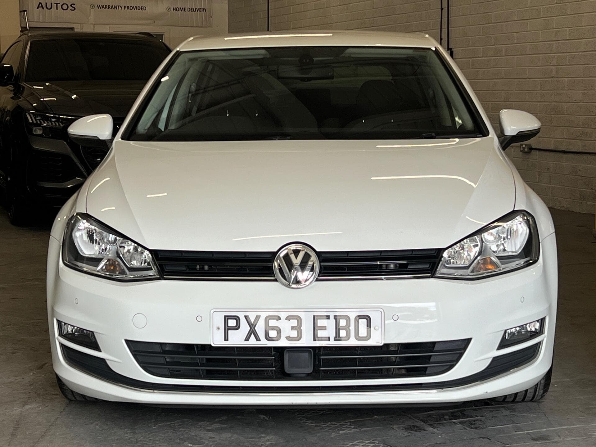 2013 Volkswagen Golf - Image 2