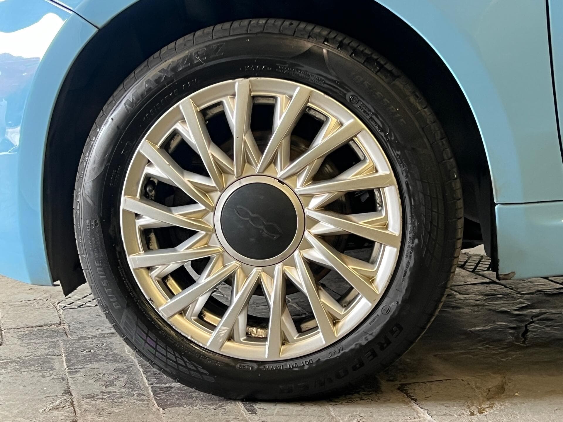 2015 Fiat 500 - Image 17