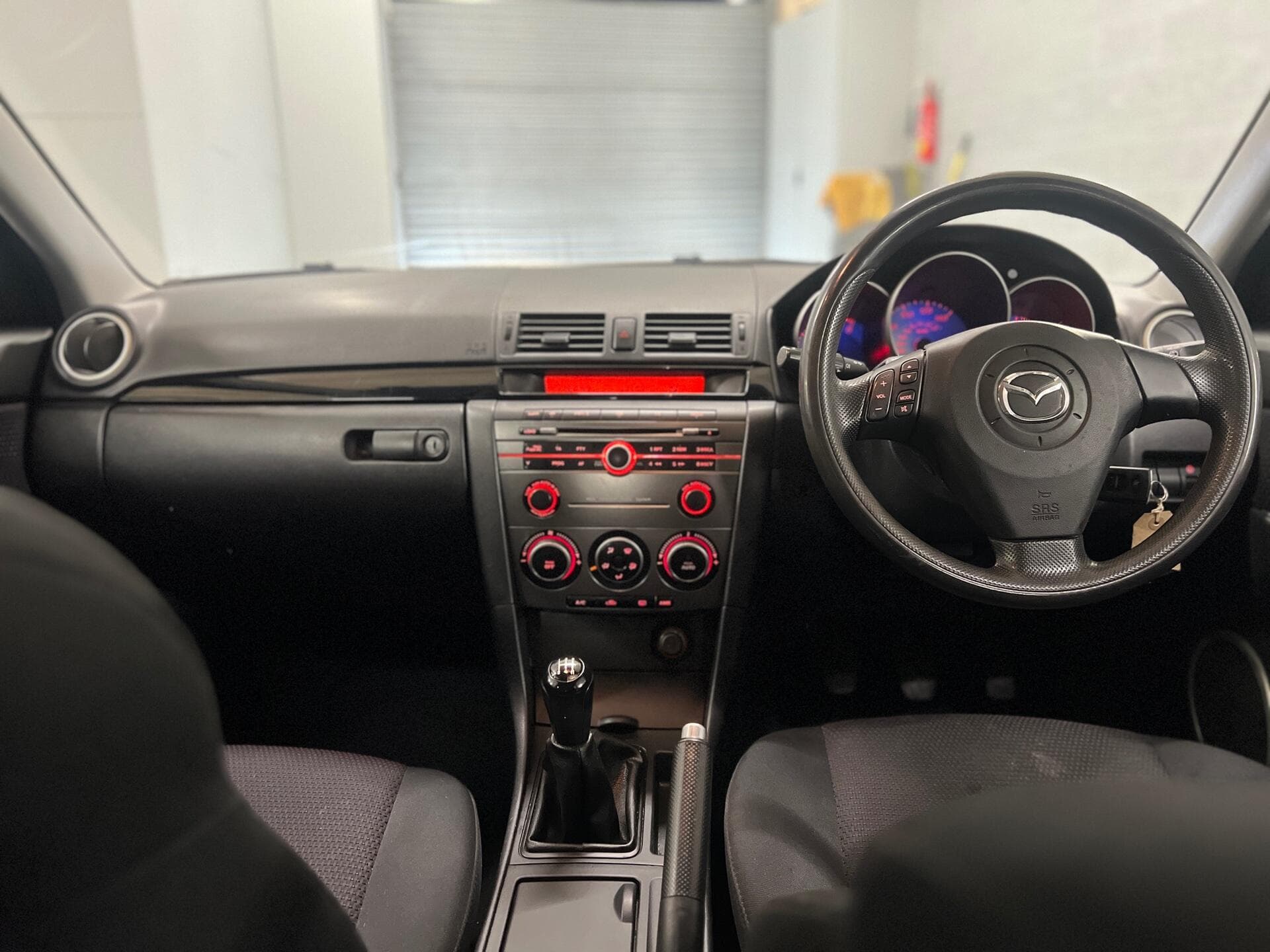 2008 Mazda Mazda3 - Image 31