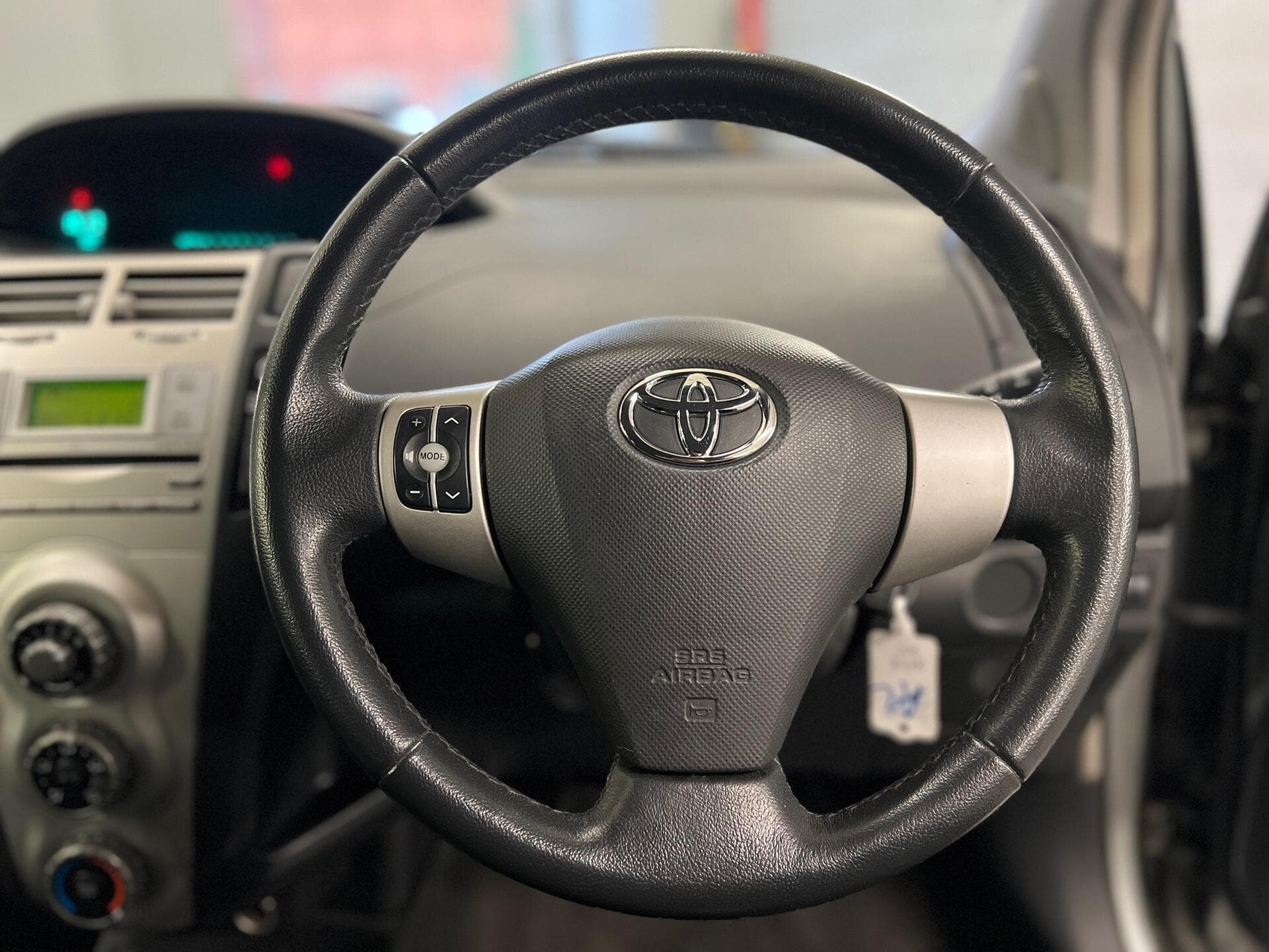 2008 Toyota Yaris - Image 21