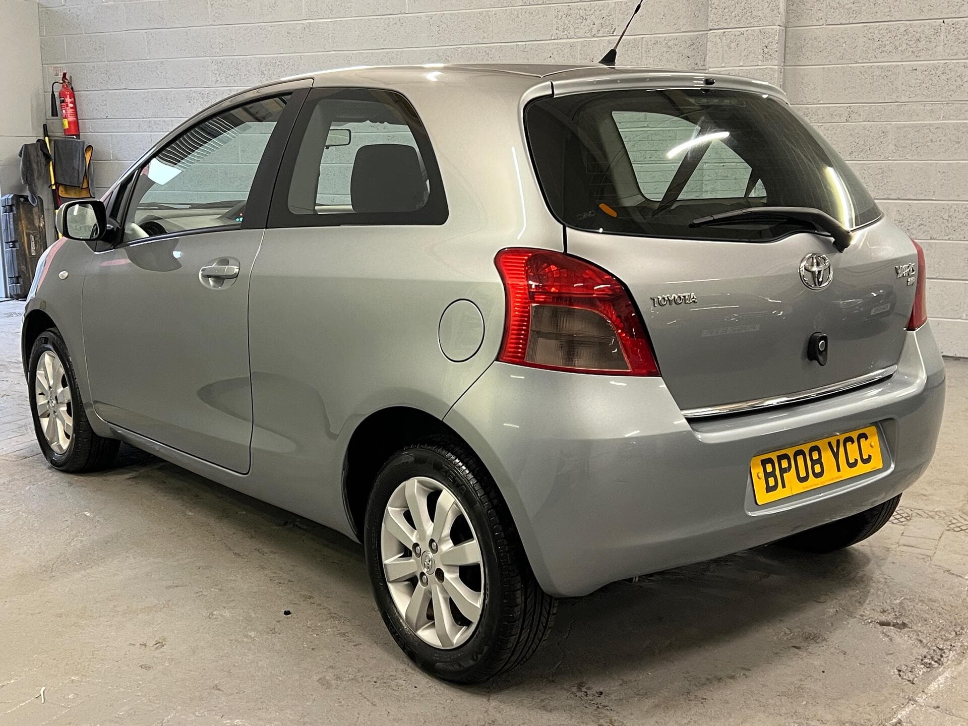 2008 Toyota Yaris - Image 10