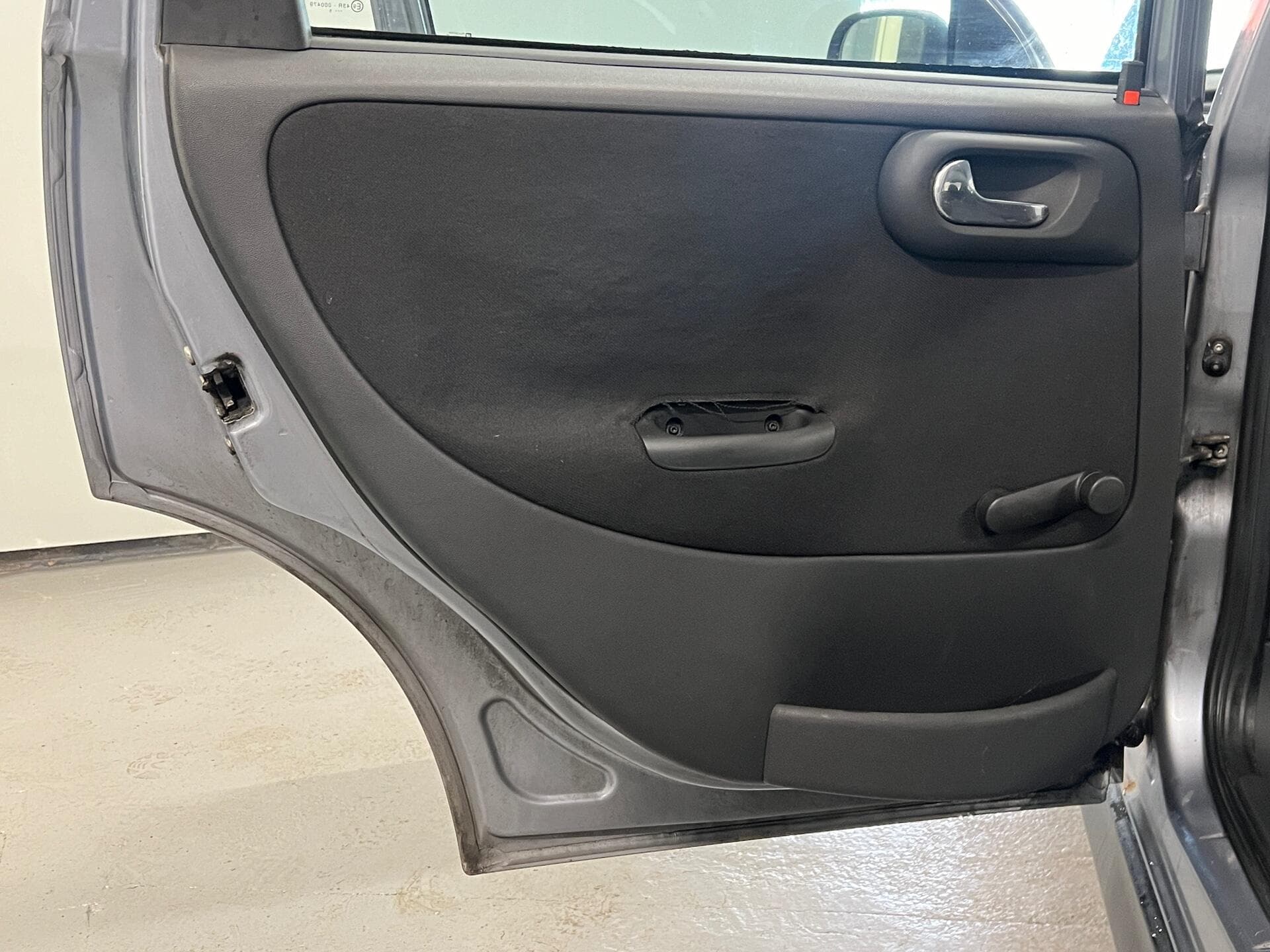 2005 Vauxhall Corsa - Image 34