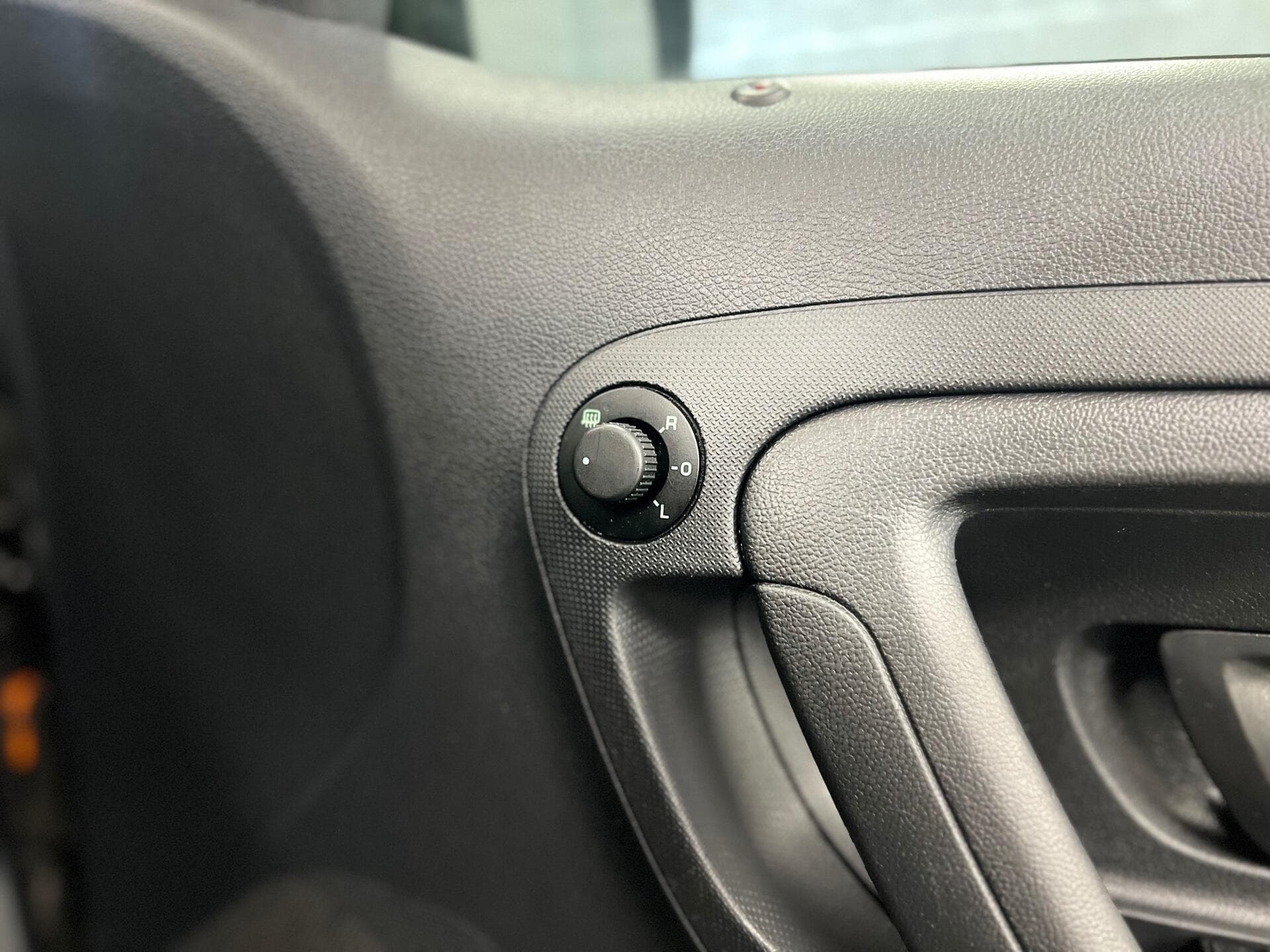 2012 Skoda Roomster - Image 24