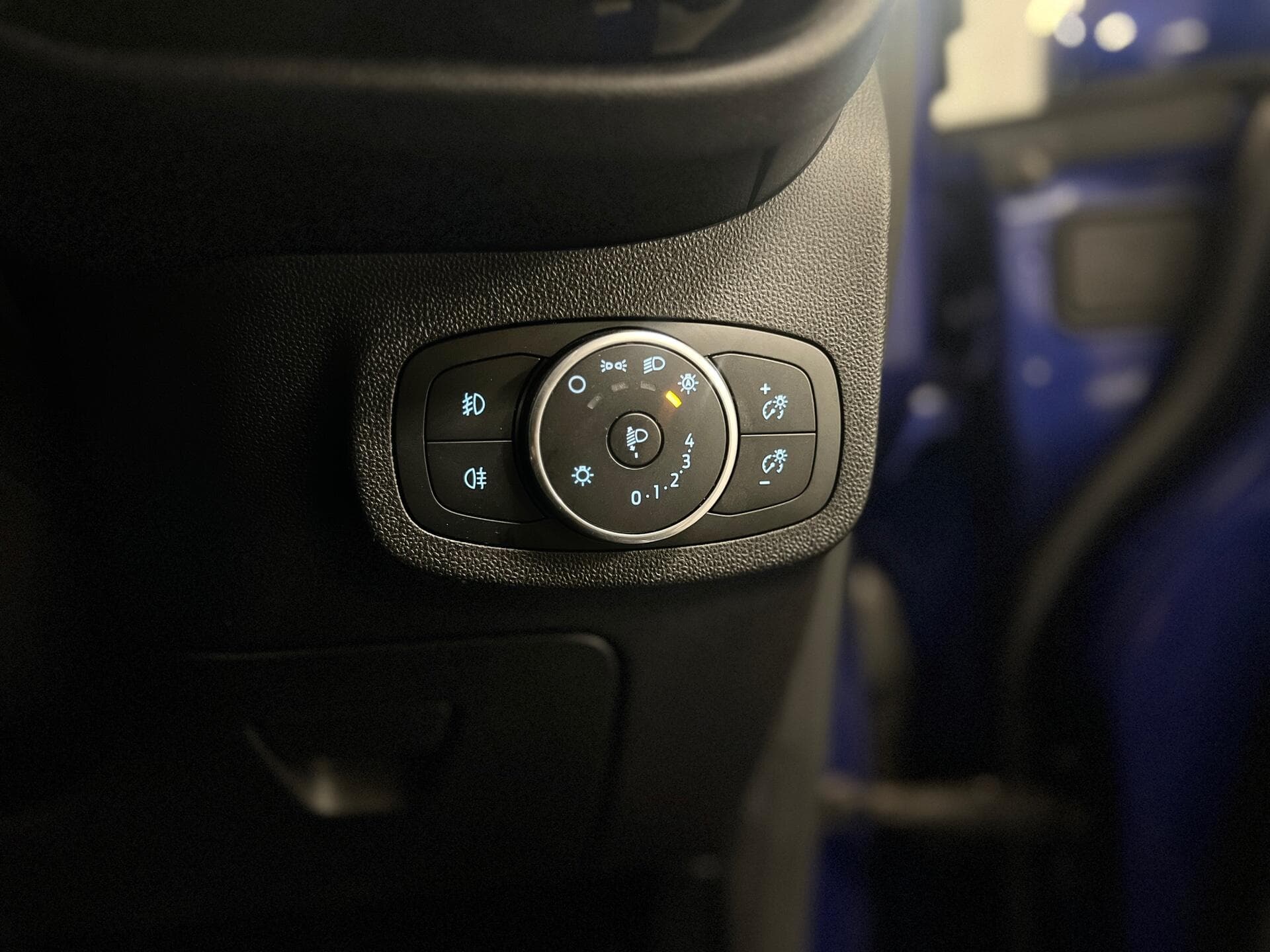 2018 Ford Fiesta - Image 35