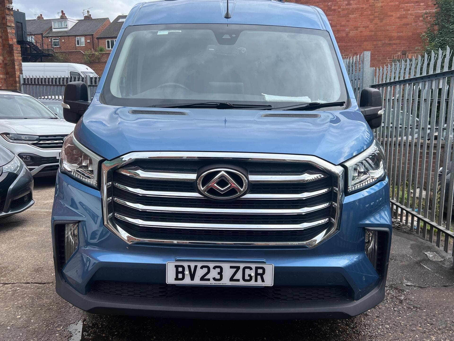 2023 MAXUS Deliver 9 - Image 2