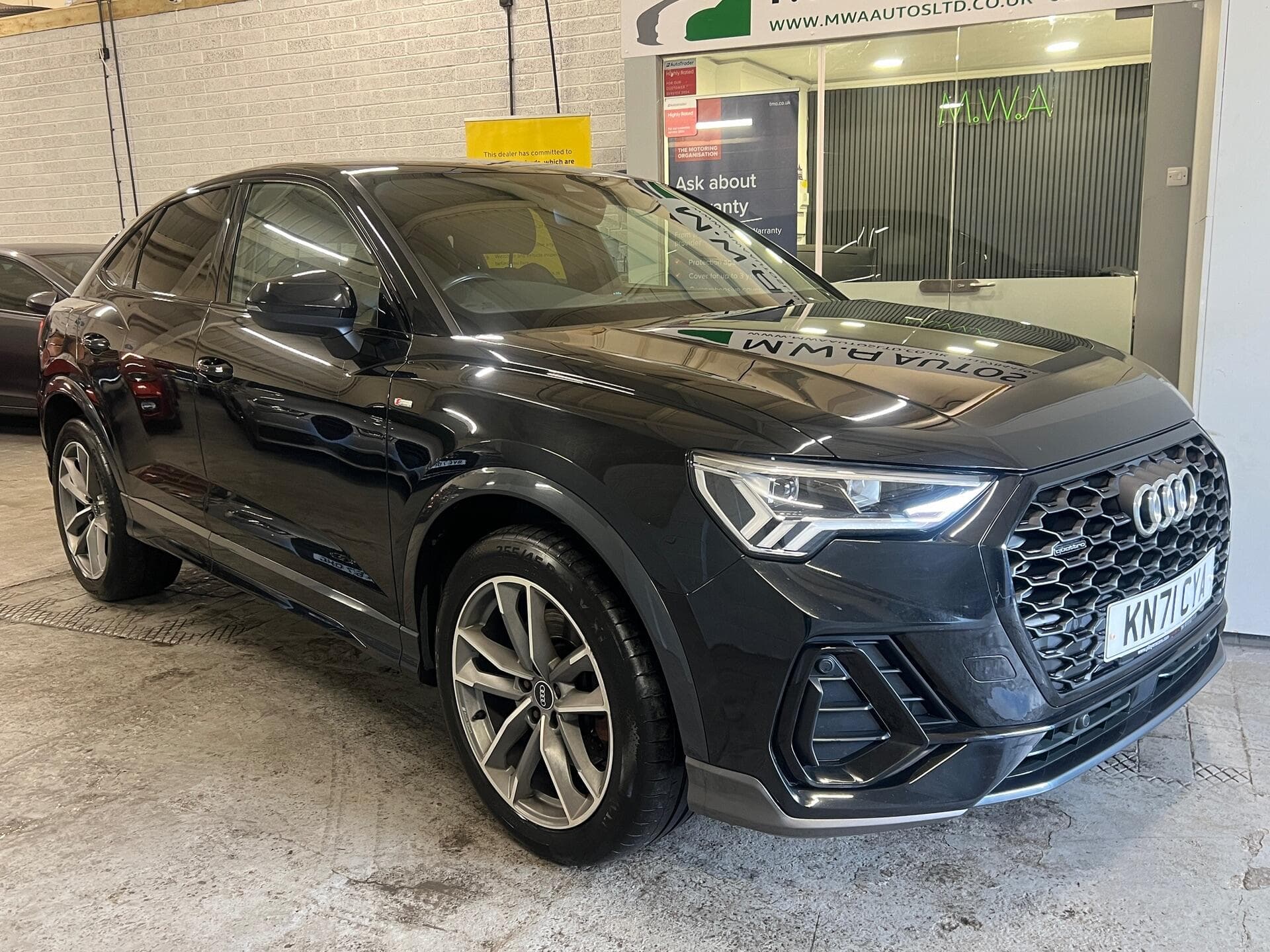 2021 Audi Q3 - Image 3