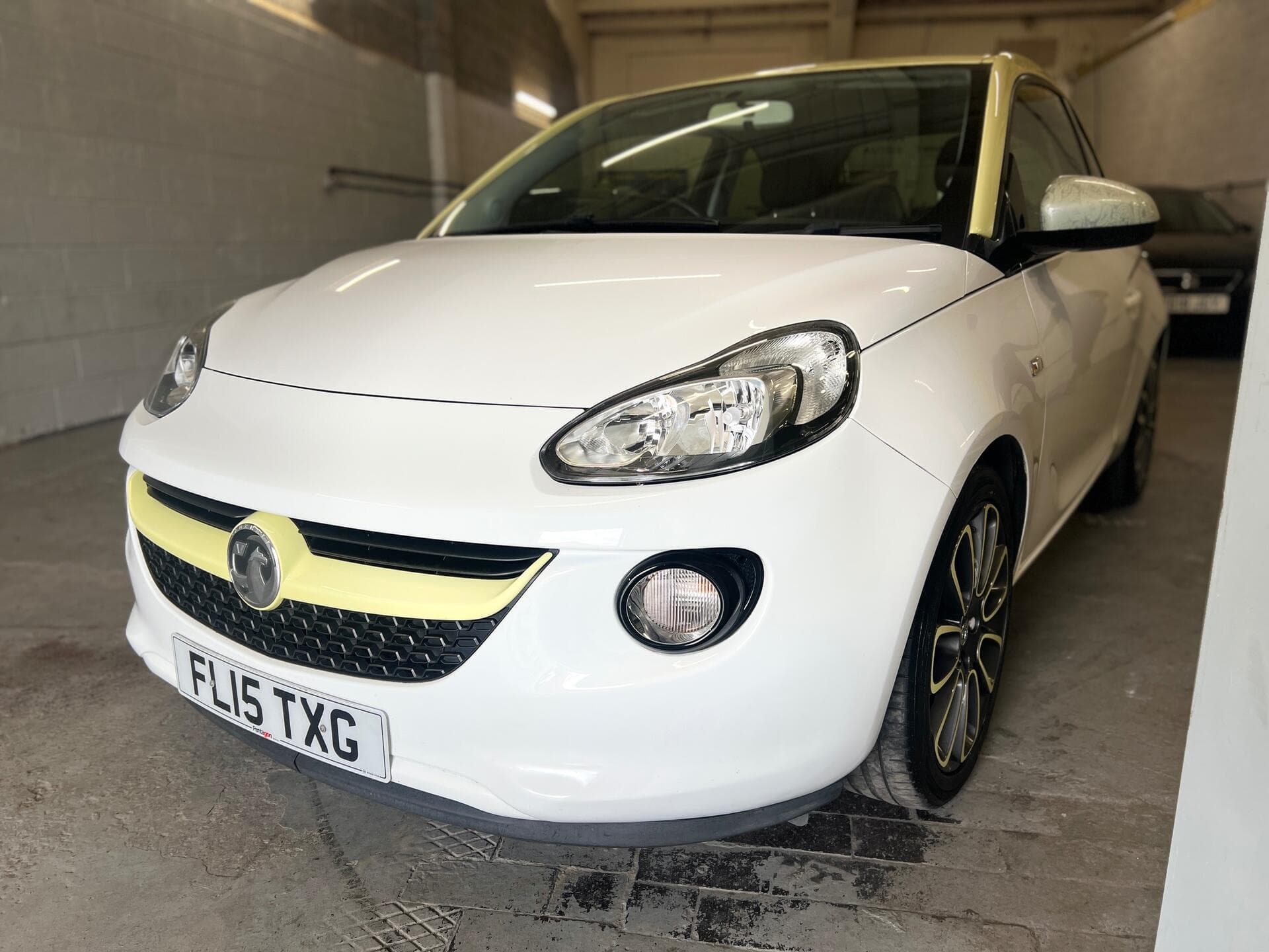 2015 Vauxhall ADAM - Image 18