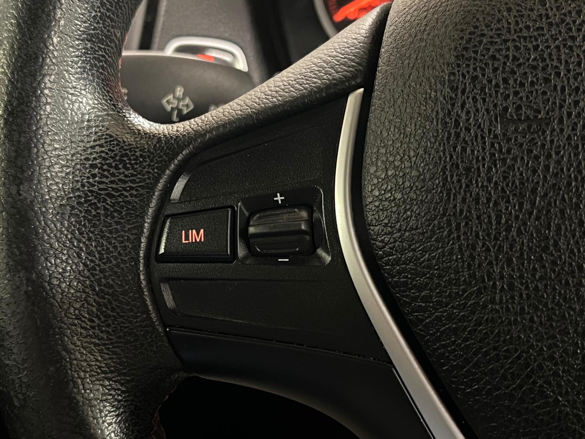 2016 BMW 2 Series - Image 29
