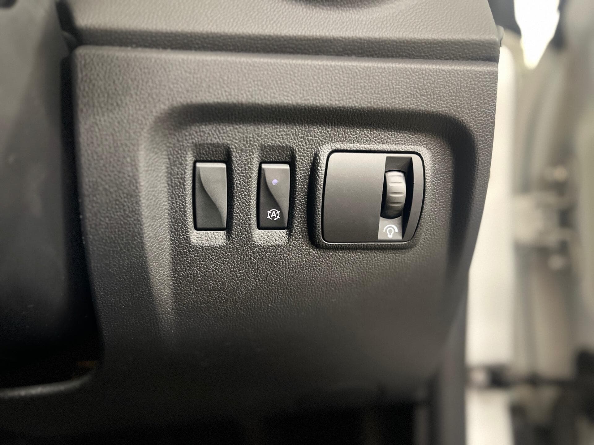 2017 Renault Captur - Image 27