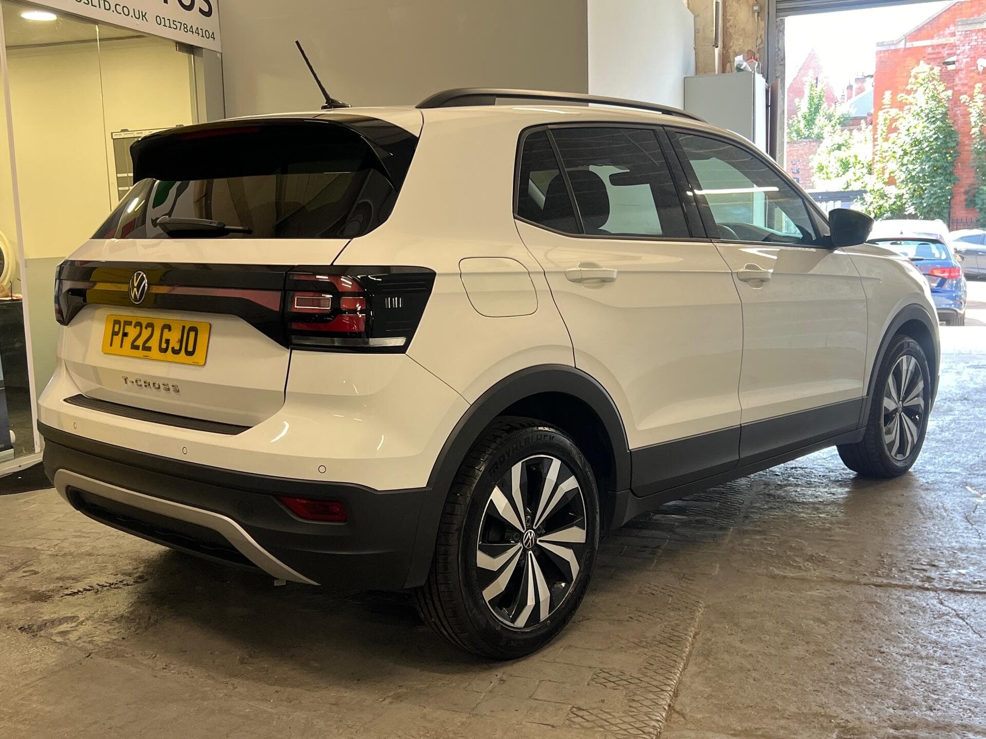 2022 Volkswagen T-Cross - Image 10