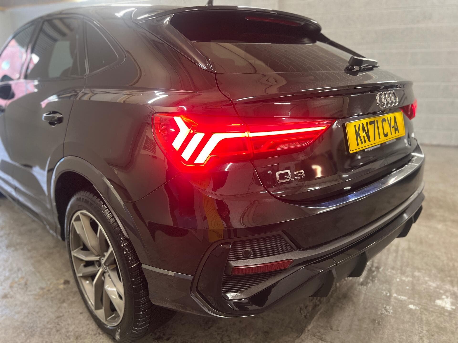 2021 Audi Q3 - Image 17