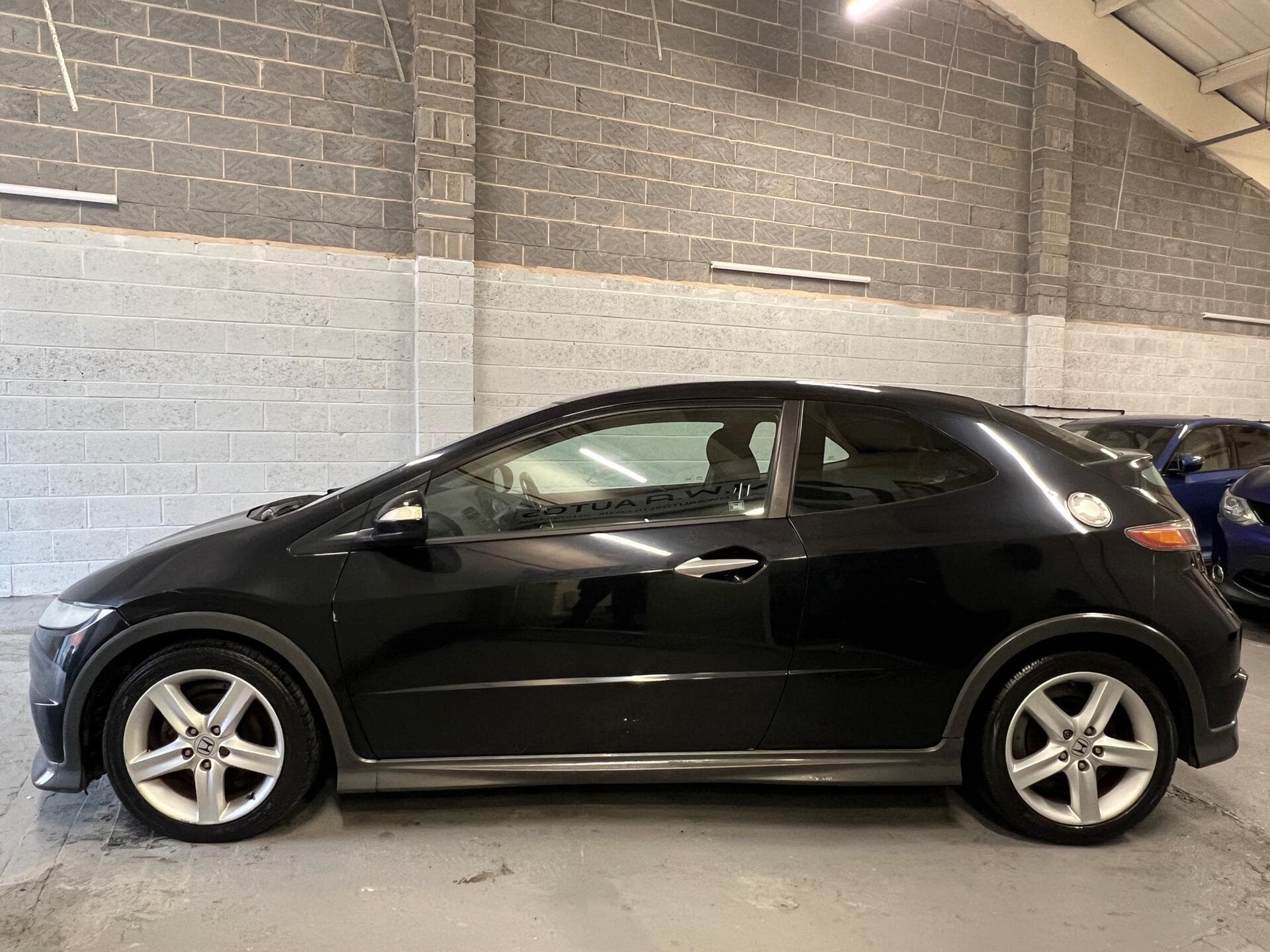 2008 Honda Civic - Image 11