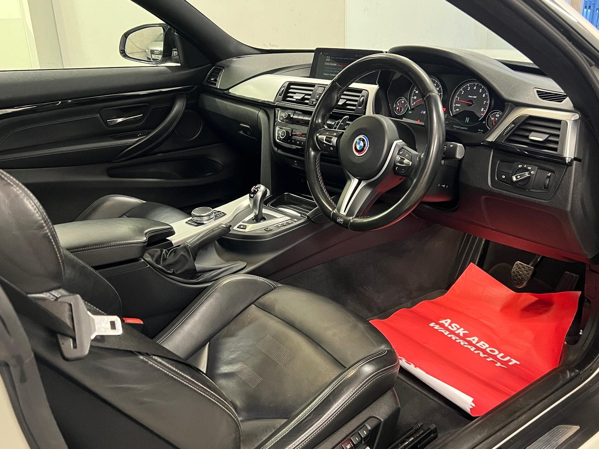 2017 BMW M4 - Image 29