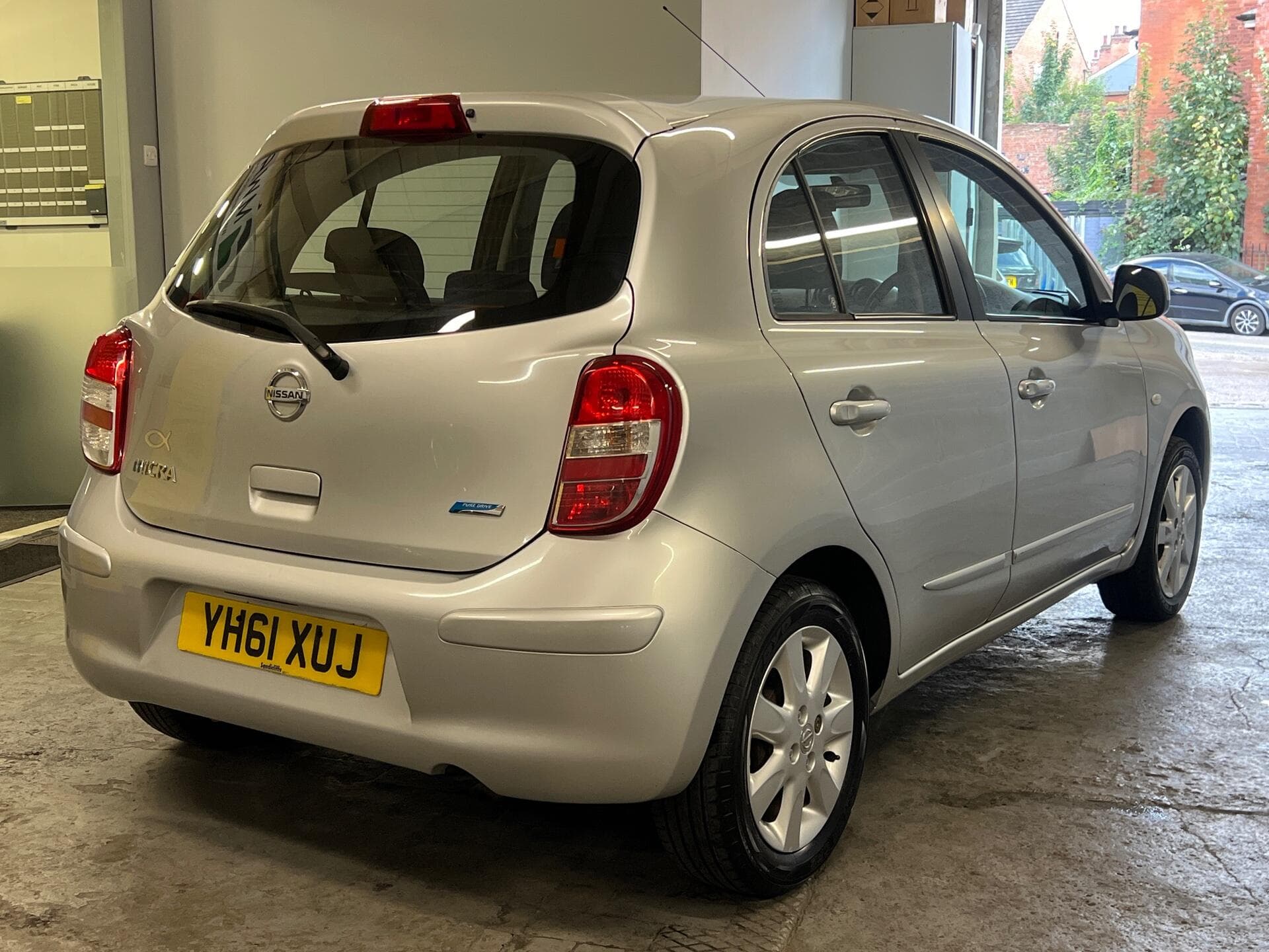 2011 Nissan Micra - Image 5