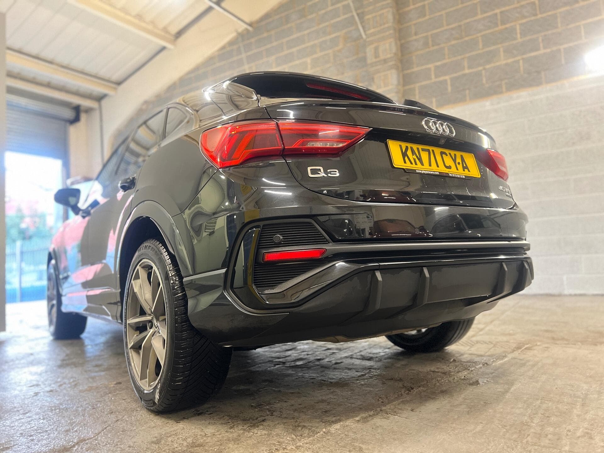 2021 Audi Q3 - Image 12