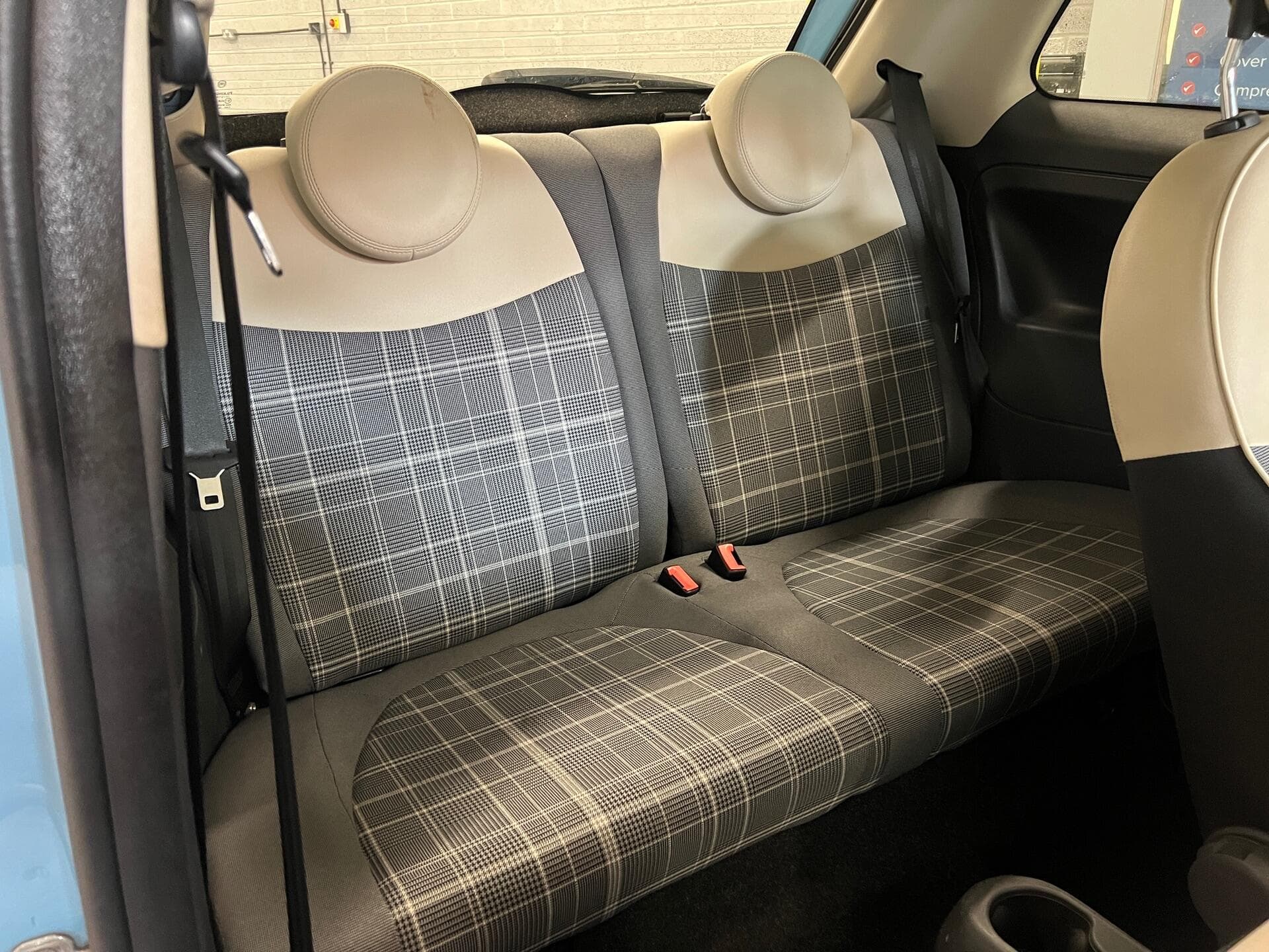 2015 Fiat 500 - Image 39