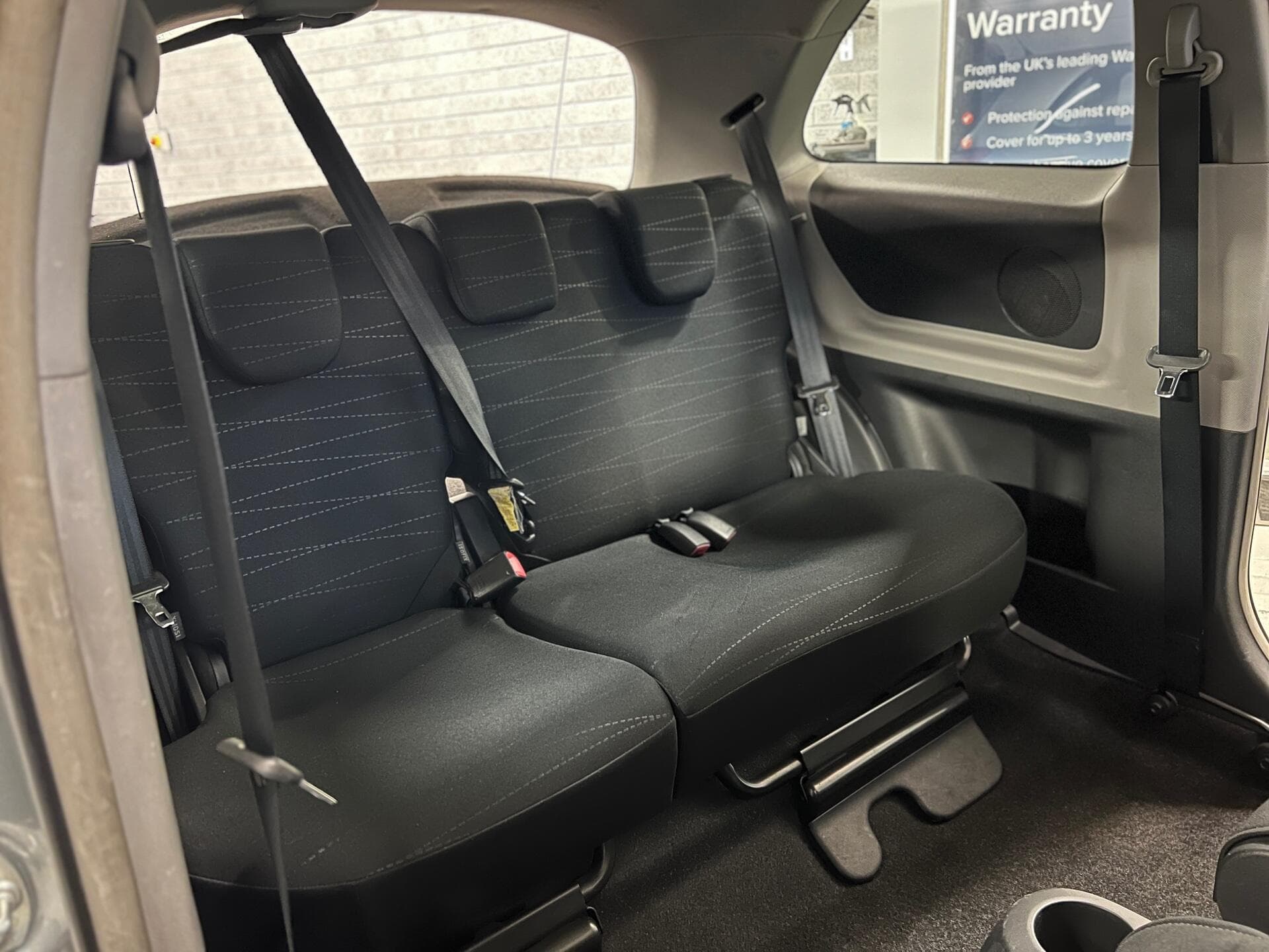 2008 Toyota Yaris - Image 34