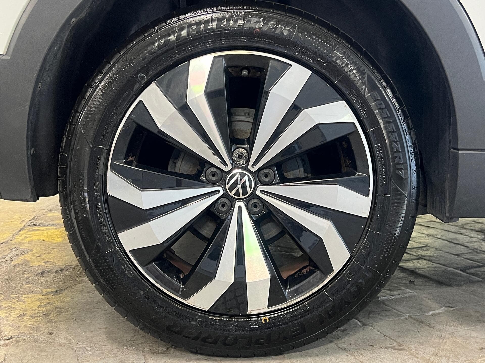 2022 Volkswagen T-Cross - Image 27