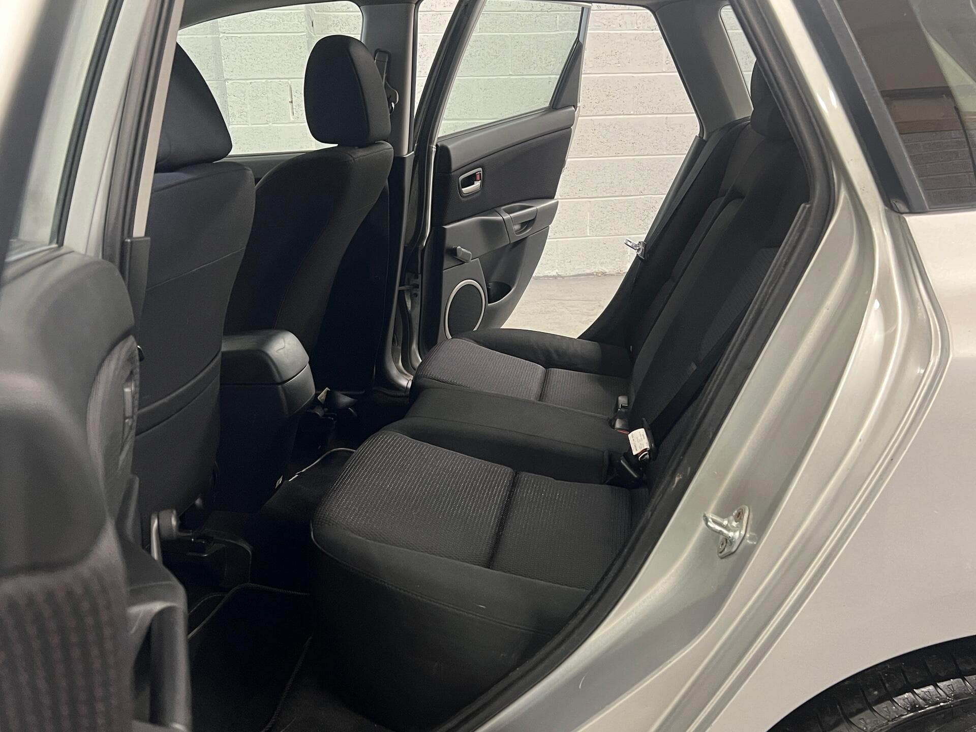 2008 Mazda Mazda3 - Image 32