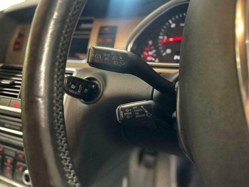 2015 Audi Q7 - Image 32