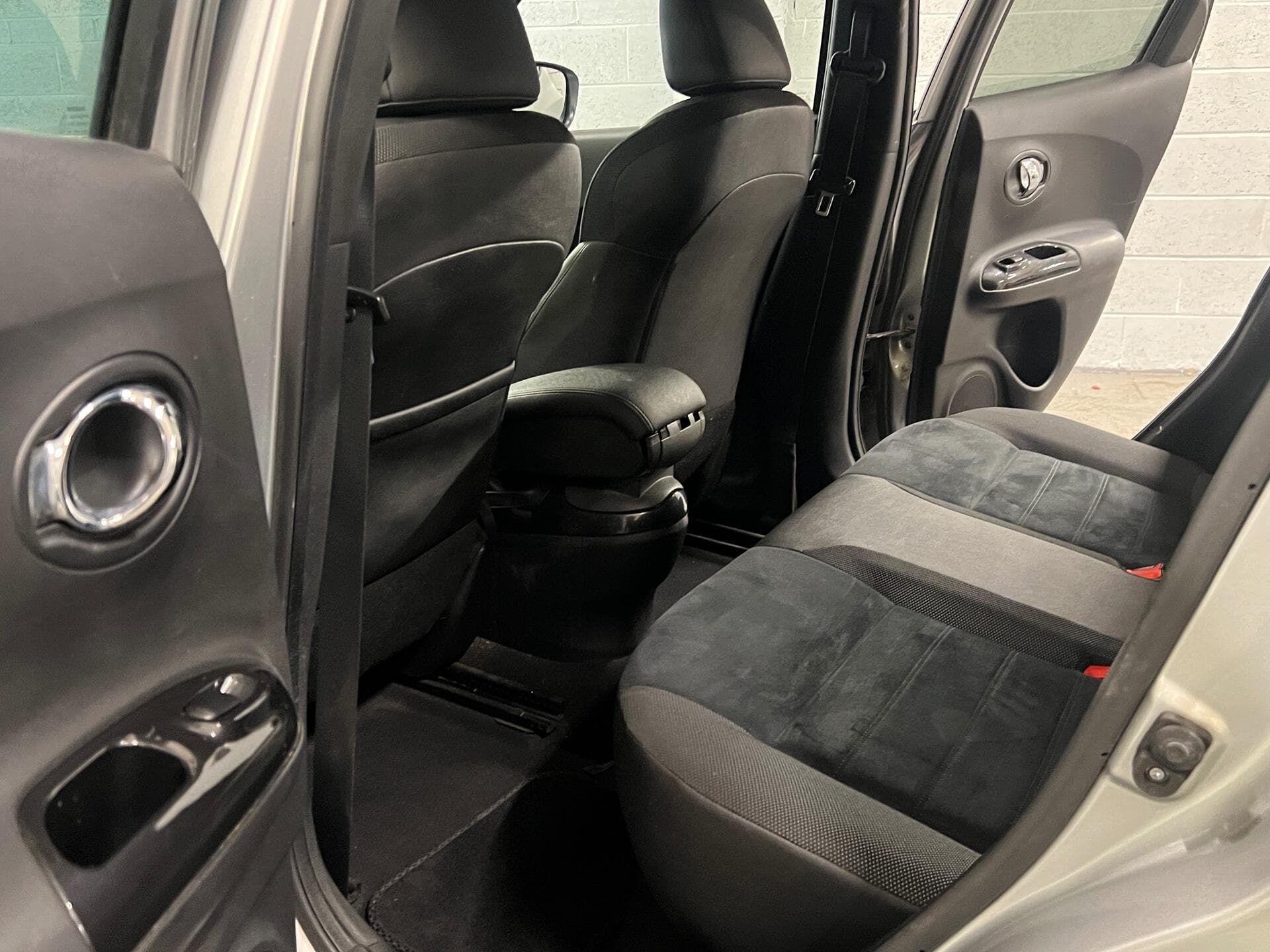 2017 Nissan Juke - Image 42