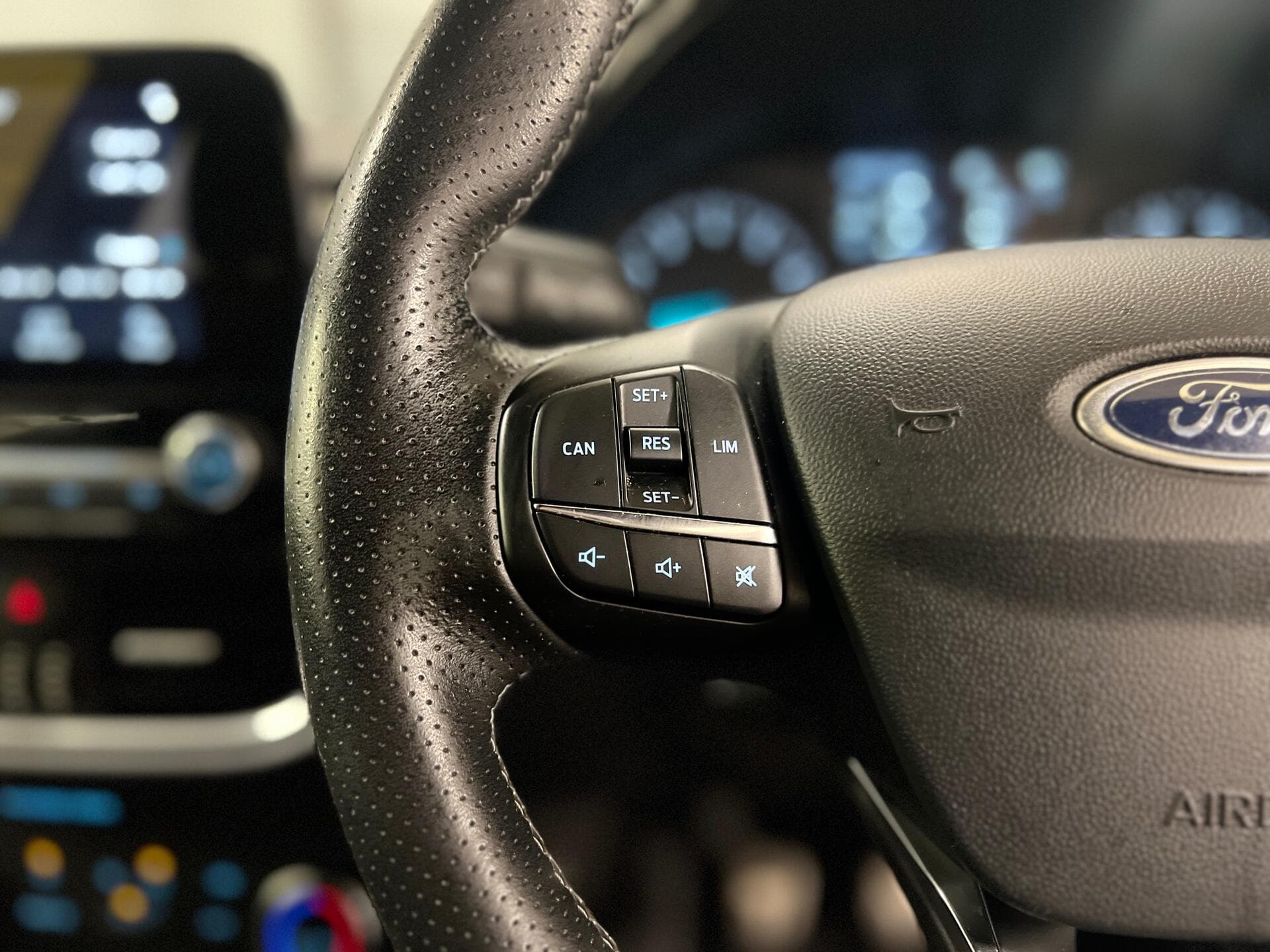 2018 Ford Fiesta - Image 32