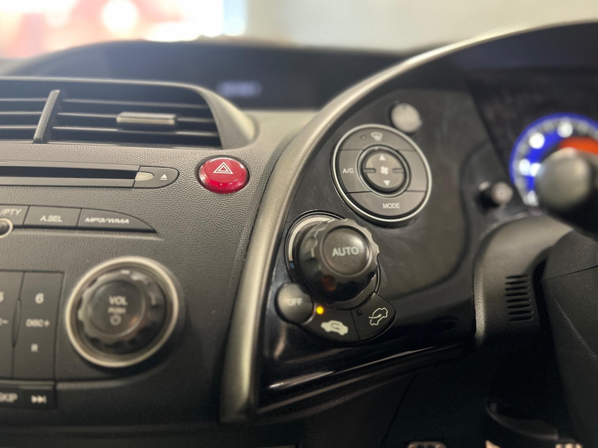 2008 Honda Civic - Image 33