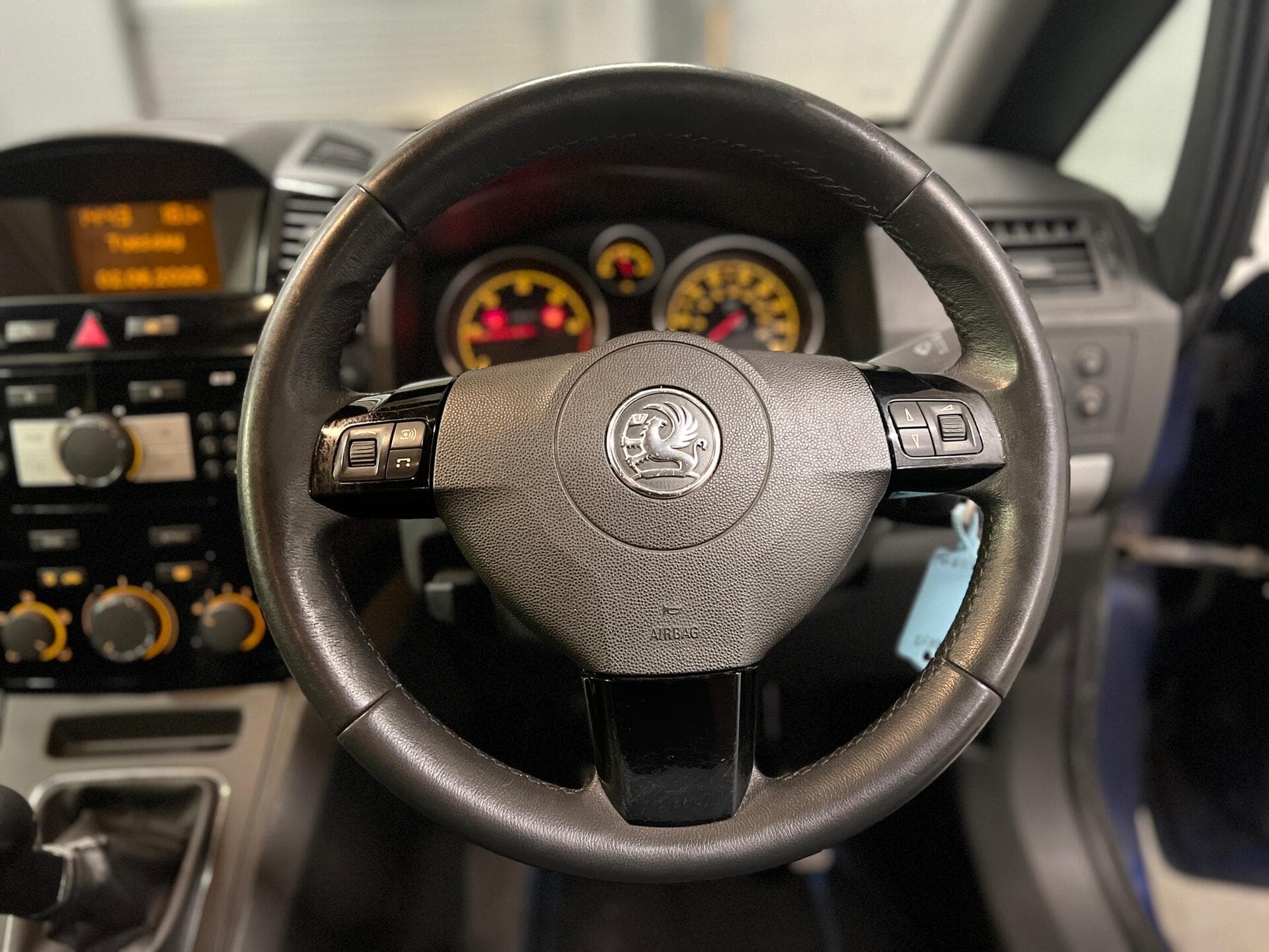 2011 Vauxhall Zafira - Image 21