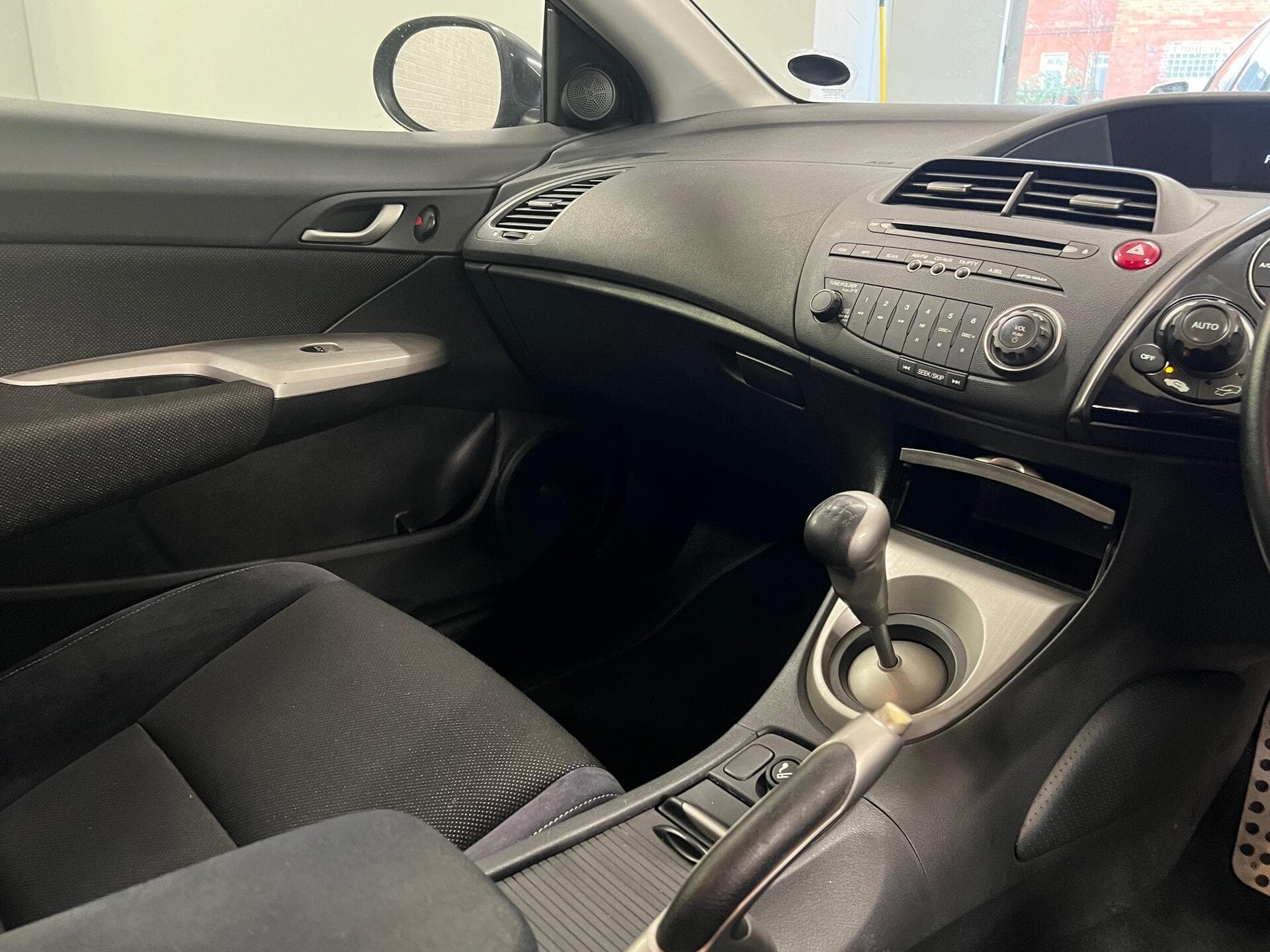 2008 Honda Civic - Image 28