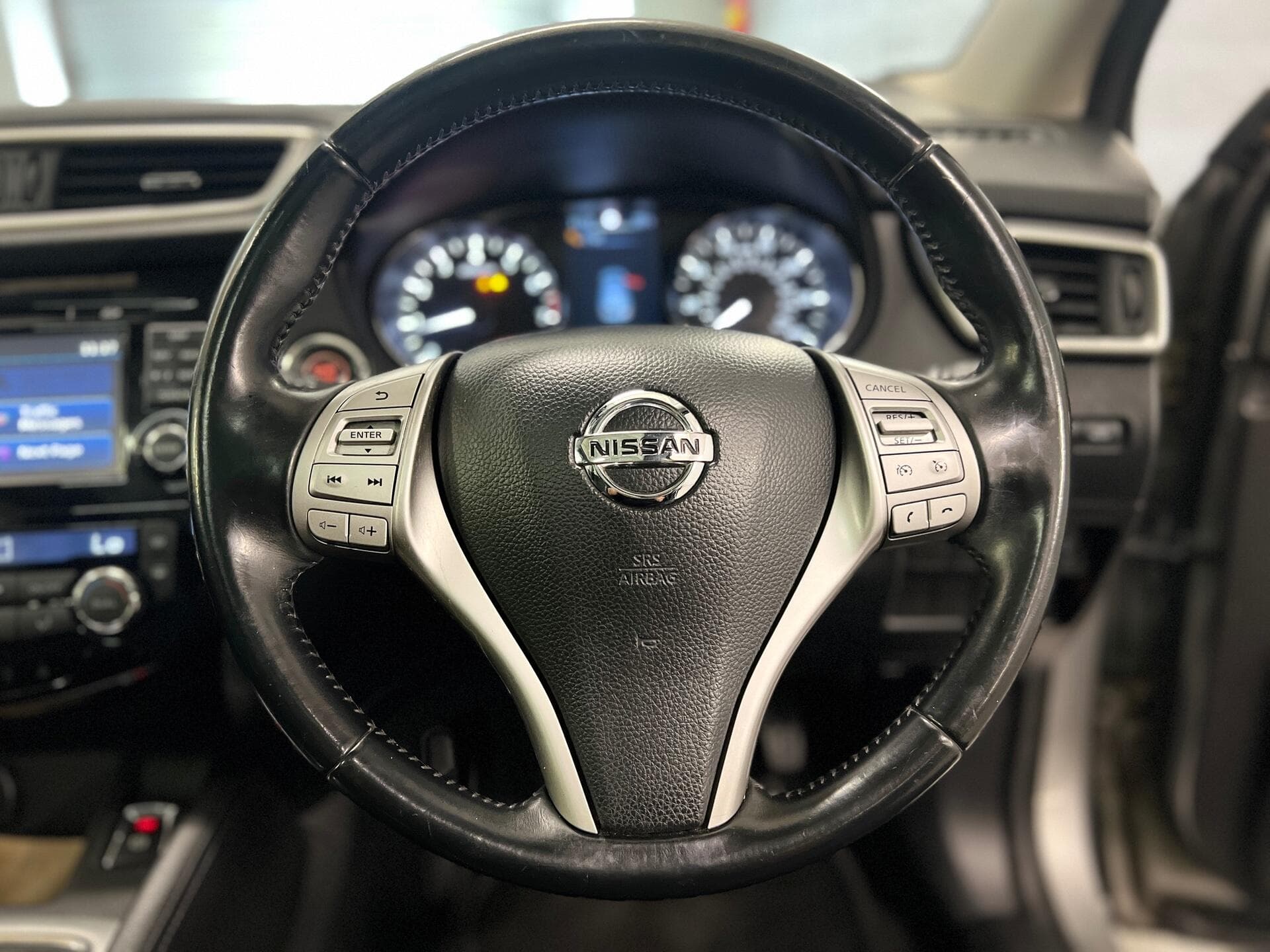 2015 Nissan Qashqai - Image 25