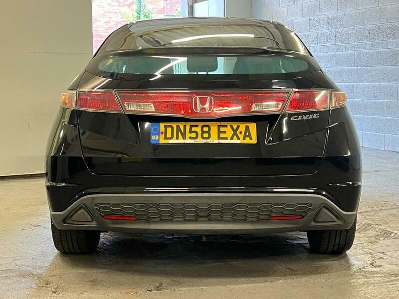 2009 Honda Civic - Image 8