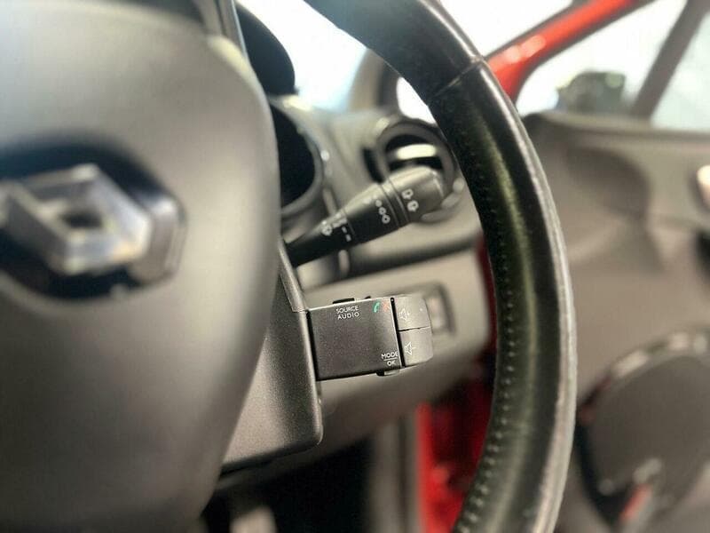 2016 Renault Clio - Image 34