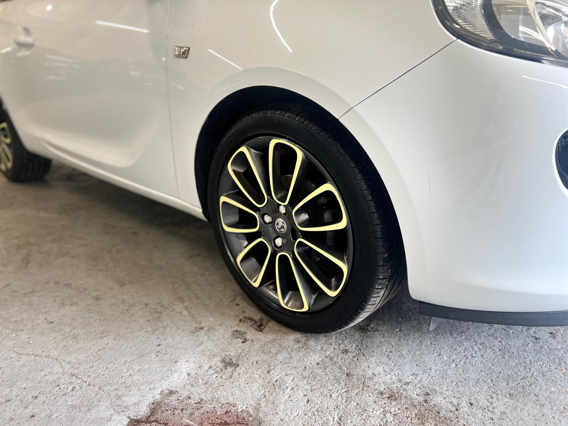 2015 Vauxhall ADAM - Image 15