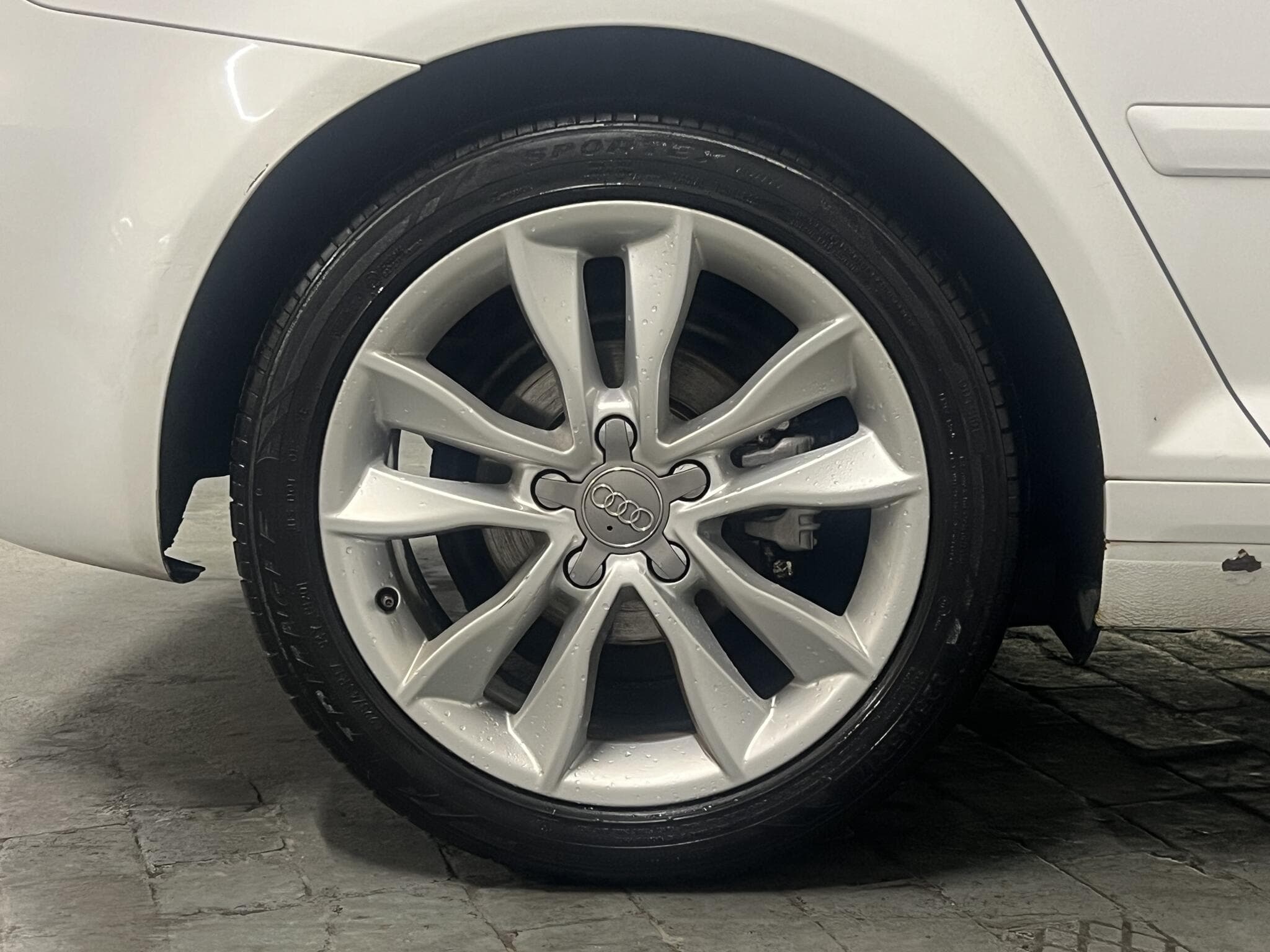 2010 Audi A3 - Image 11