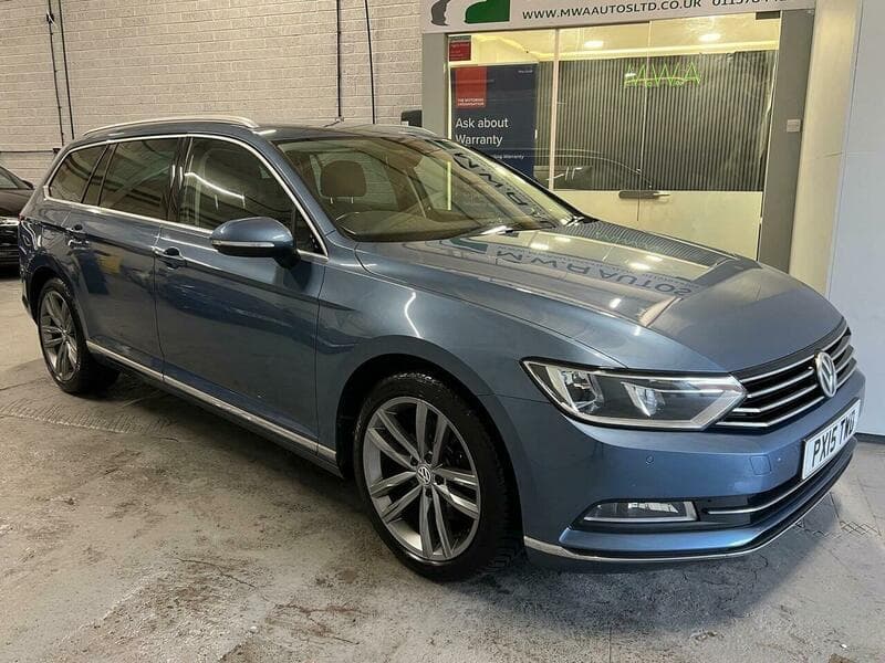 2015 Volkswagen Passat - Image 5