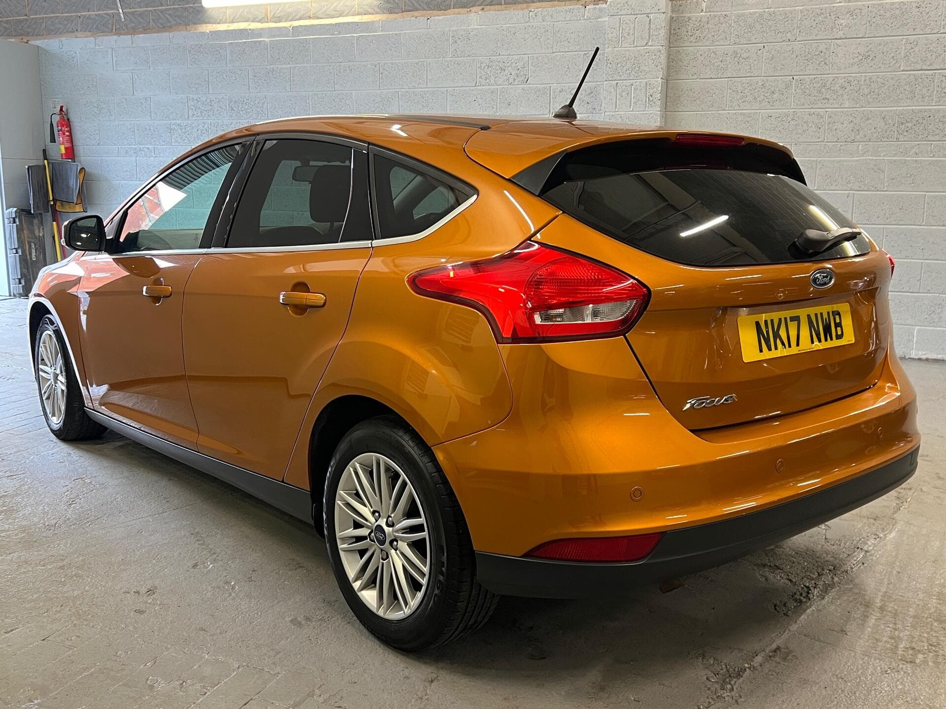 2017 Ford Focus - Image 13