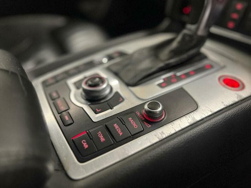 2015 Audi Q7 - Image 38