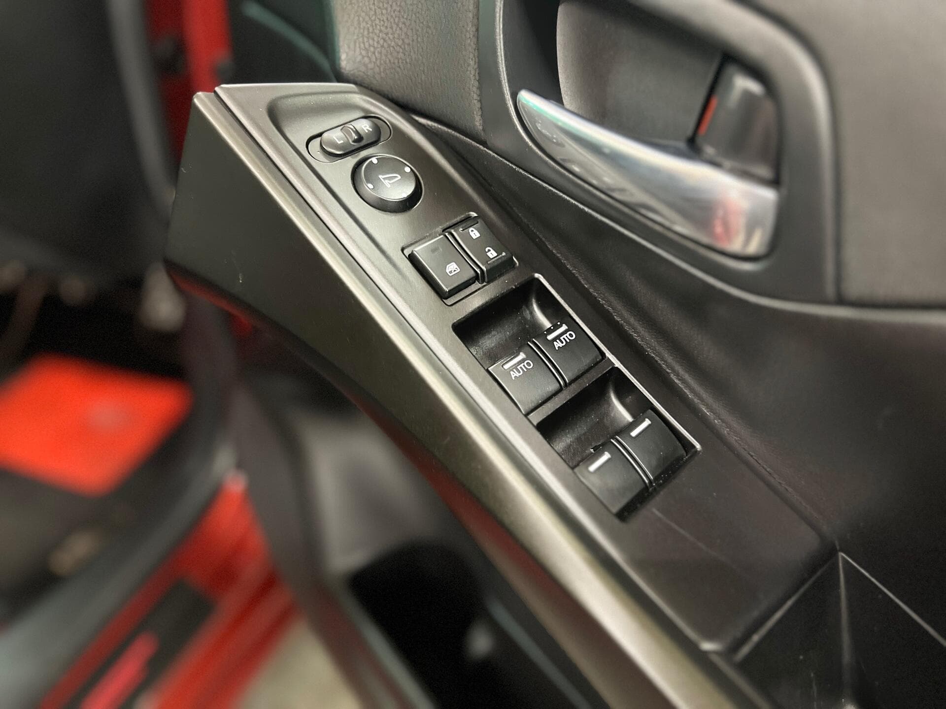 2017 Honda Civic - Image 29