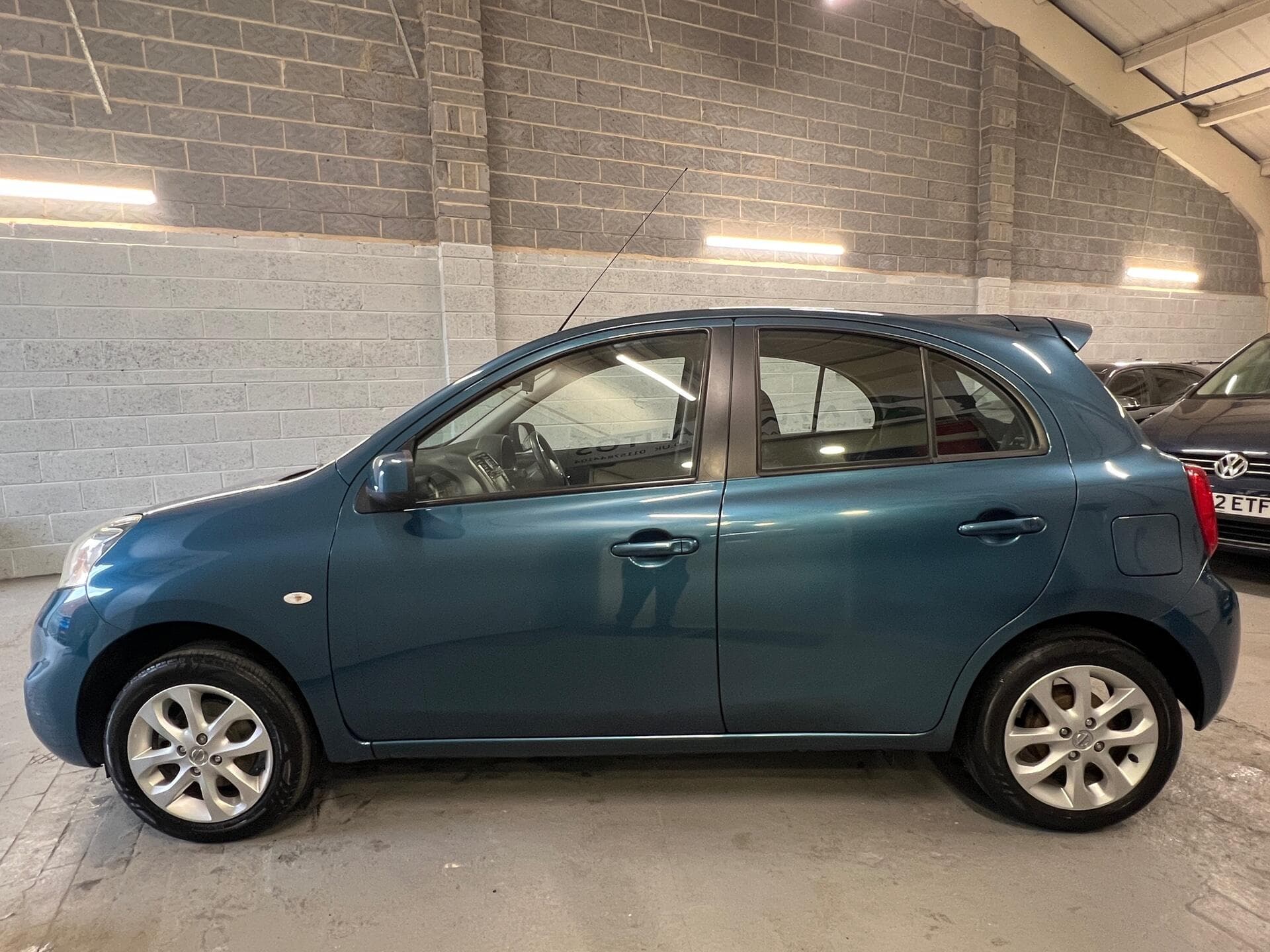 2013 Nissan Micra - Image 15