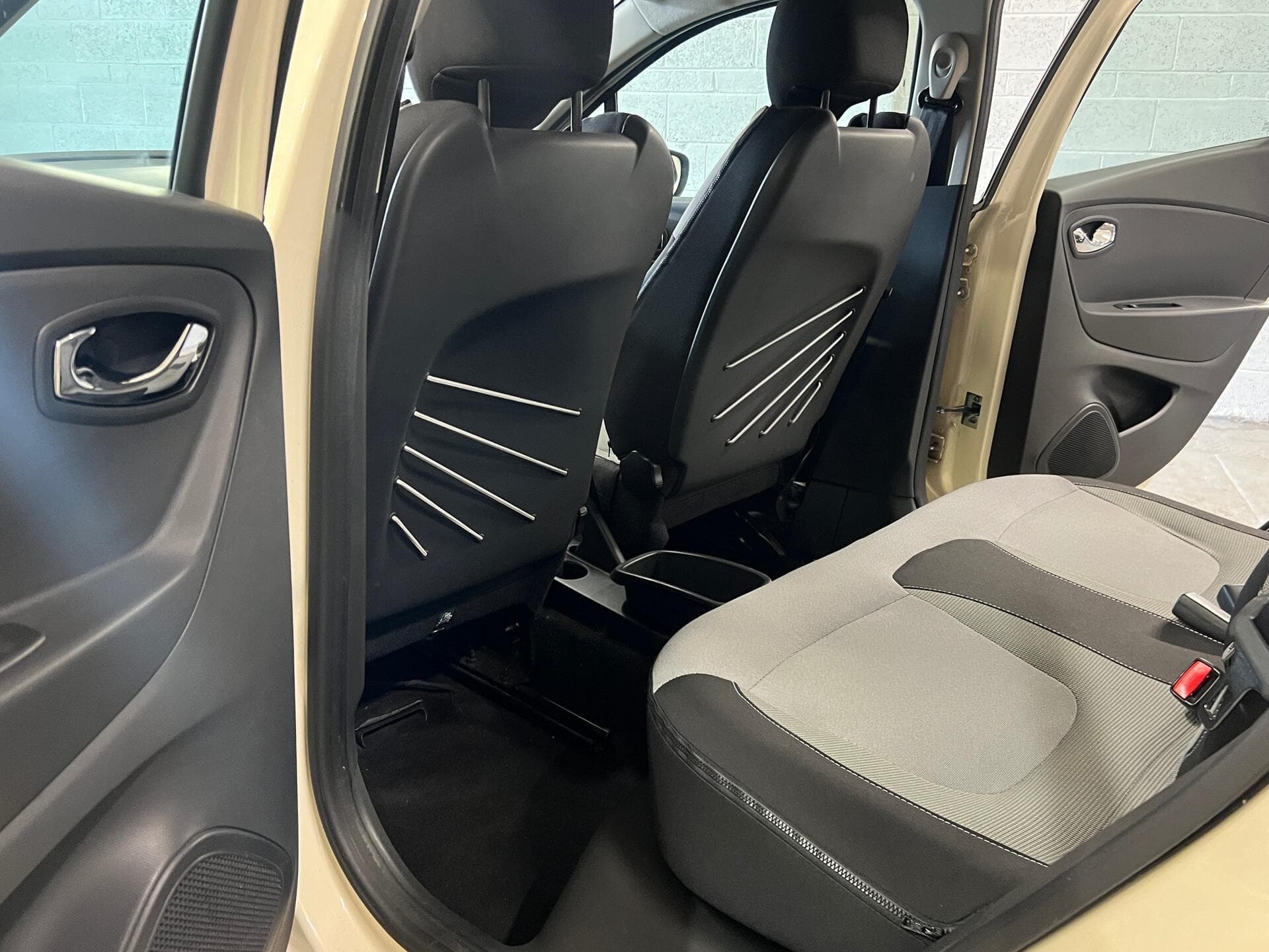 2014 Renault Captur - Image 37