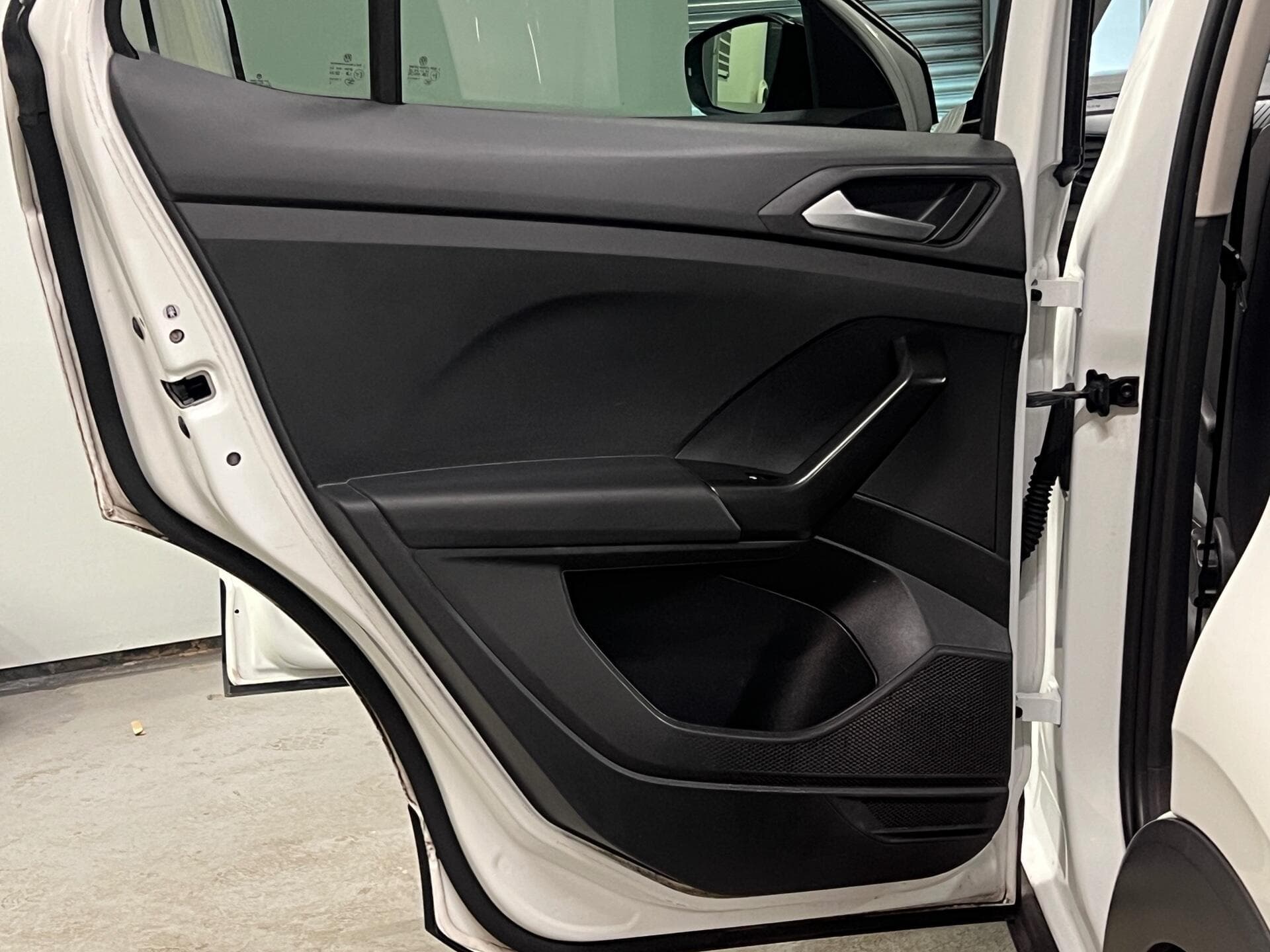 2022 Volkswagen T-Cross - Image 51
