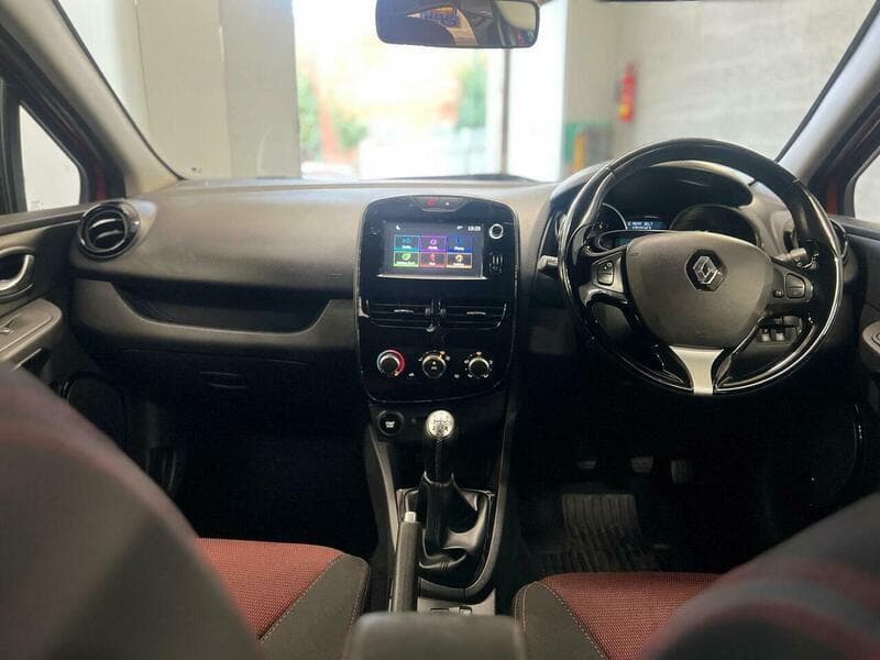 2016 Renault Clio - Image 44