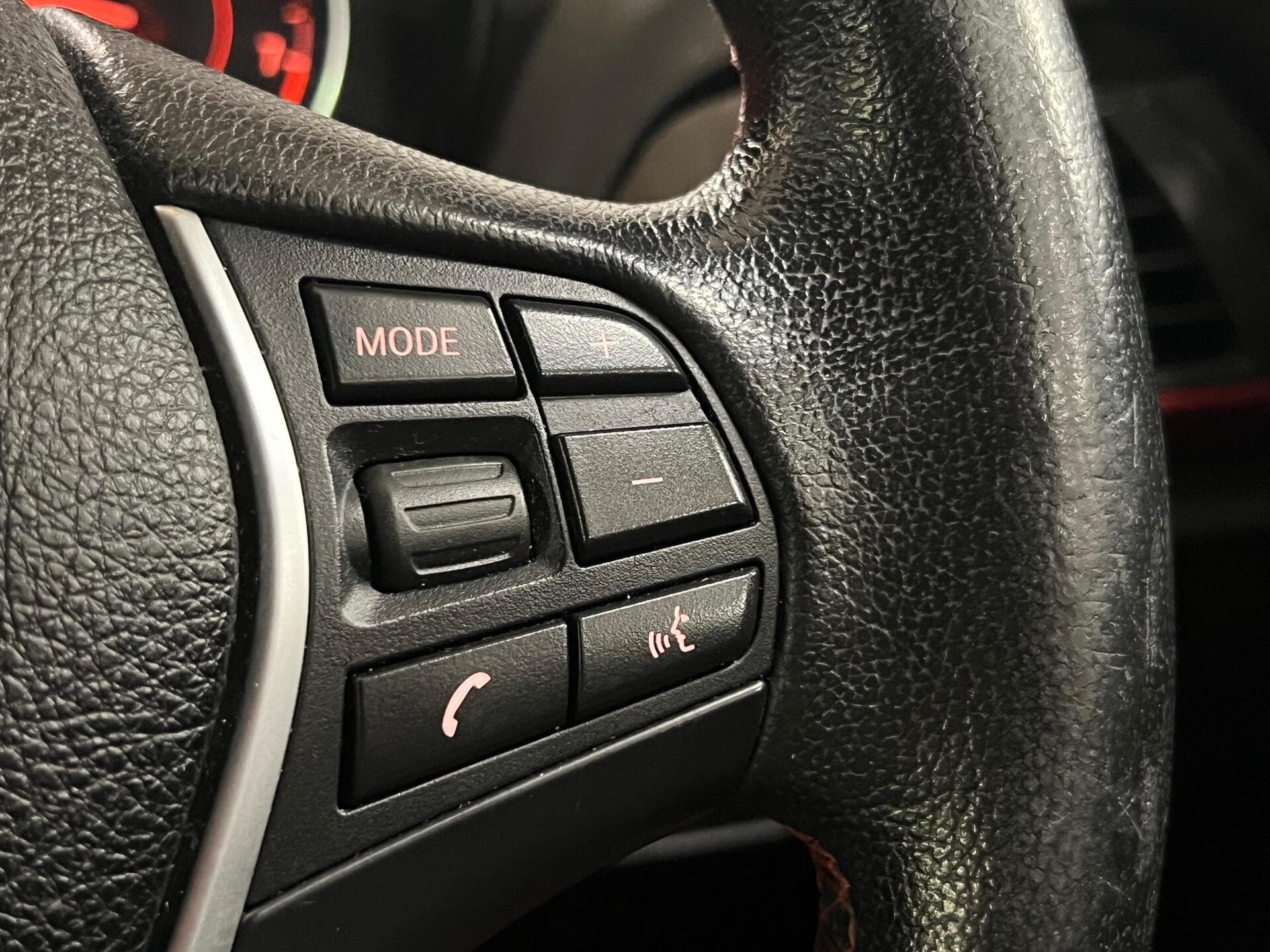 2016 BMW 2 Series - Image 30